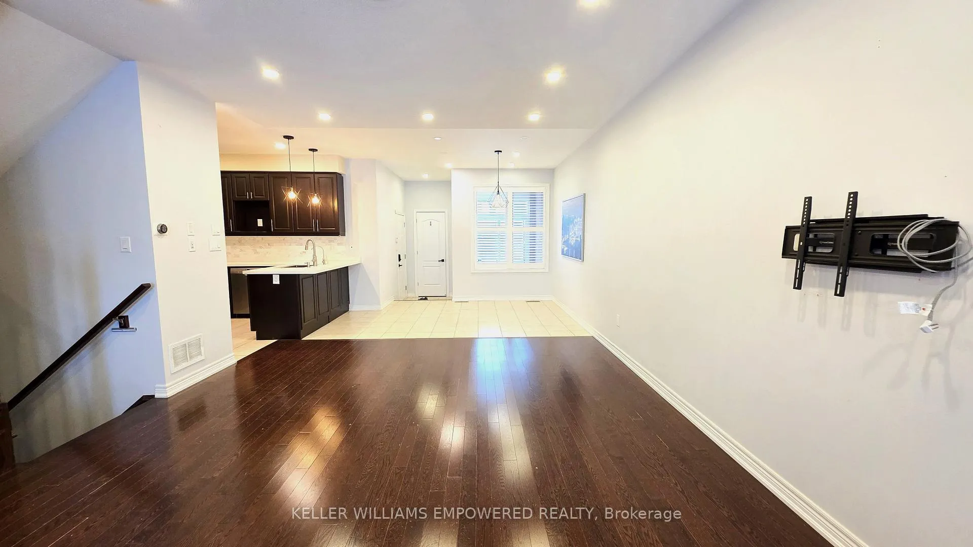 Photo 7 of 15 Dimma Street, Markham, Cornell — HOMEH