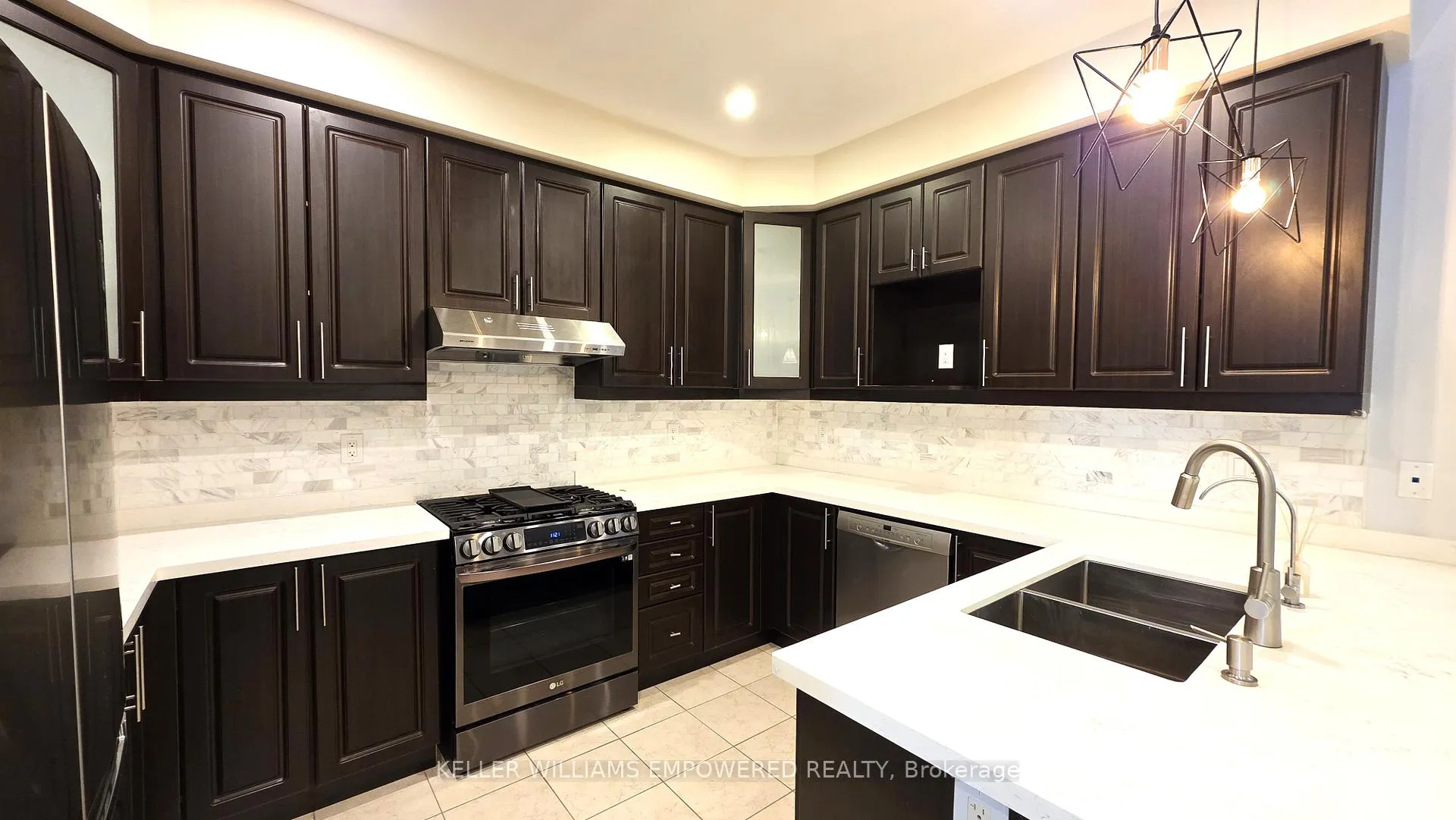 Photo 9 of 15 Dimma Street, Markham, Cornell — HOMEH