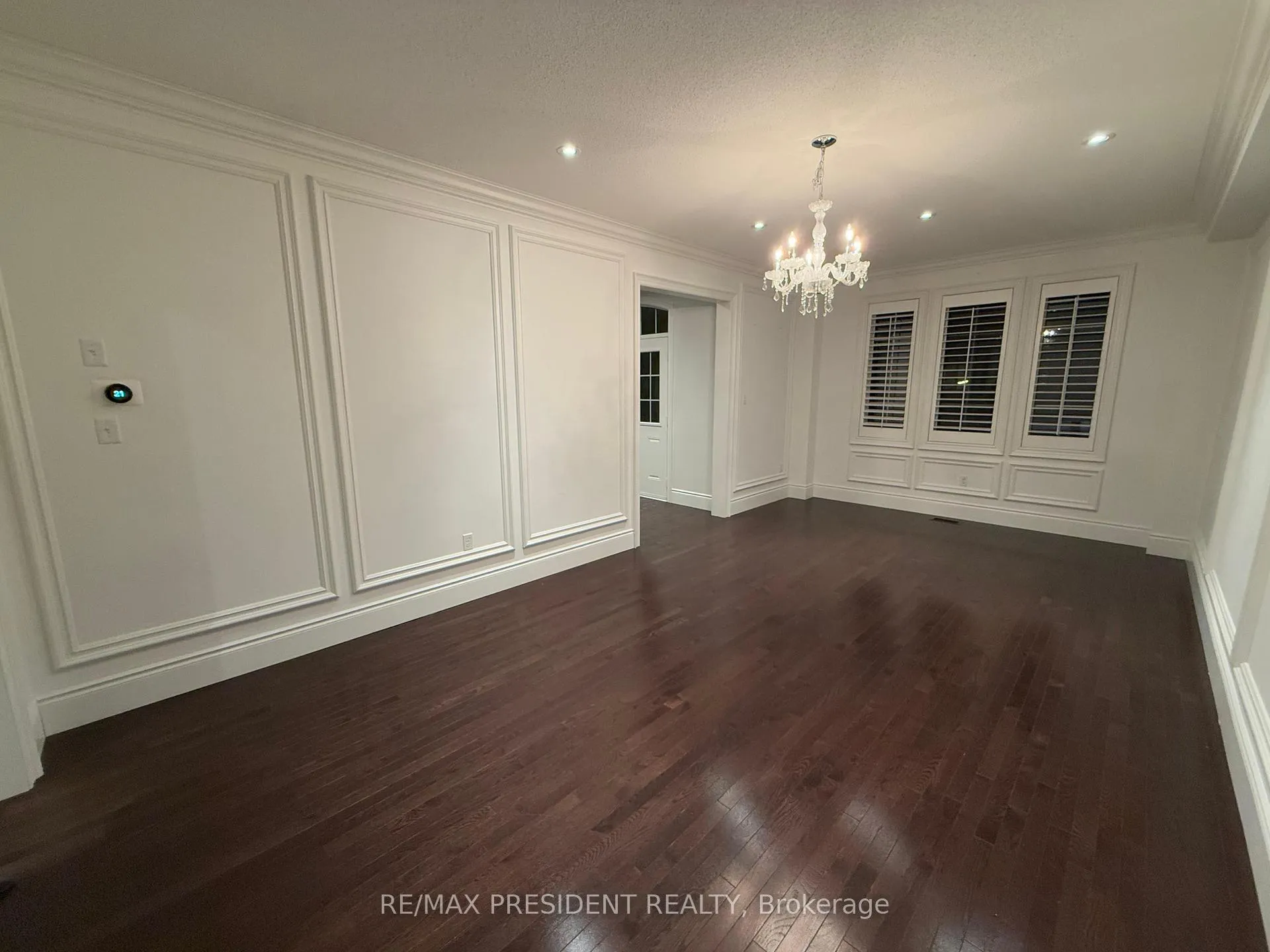 Photo 8 of 165 Humphrey Street S, Hamilton, Waterdown — HOMEH