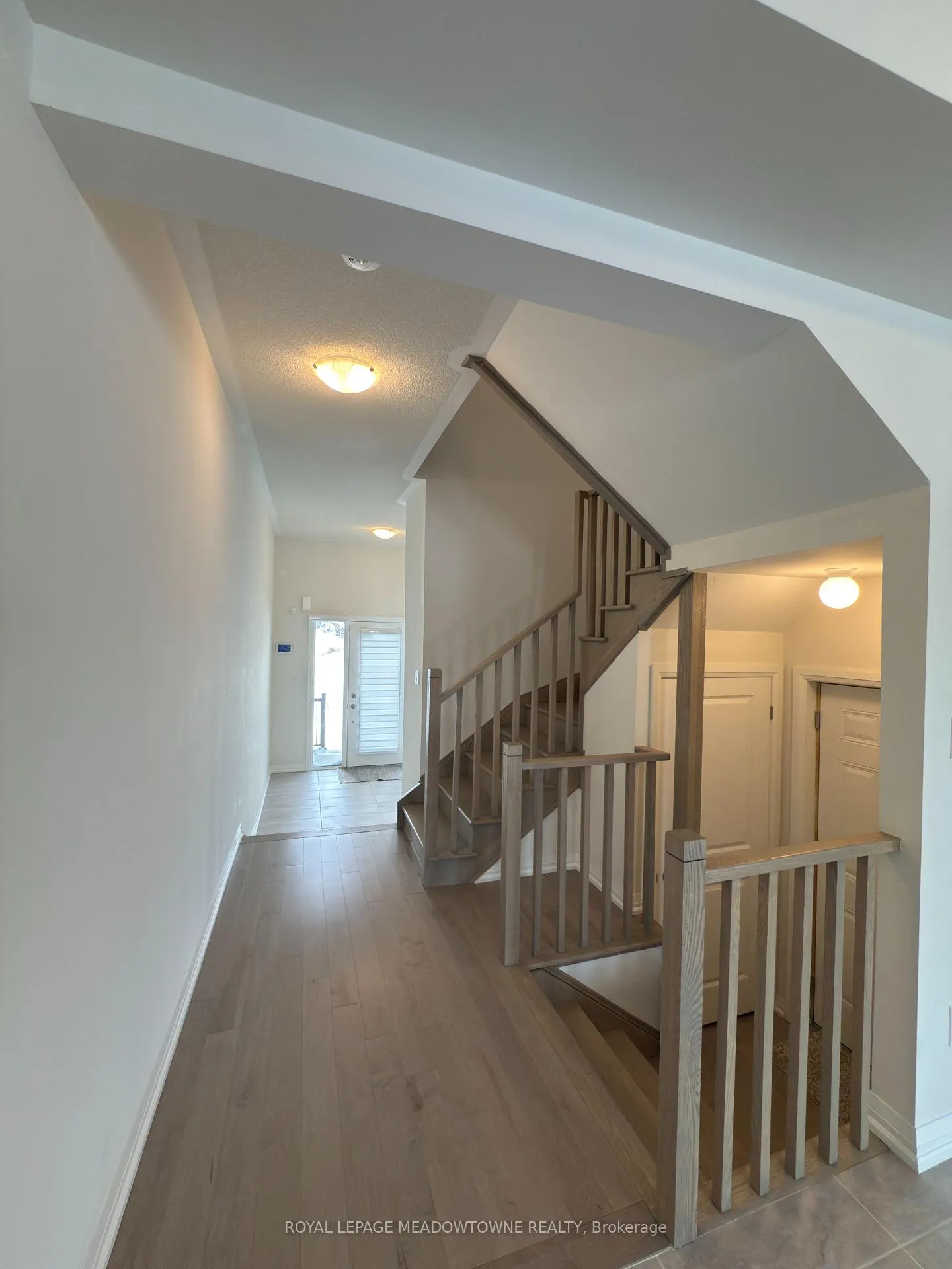 Photo 3 of 180 Union Boulevard, Wasaga Beach — HOMEH