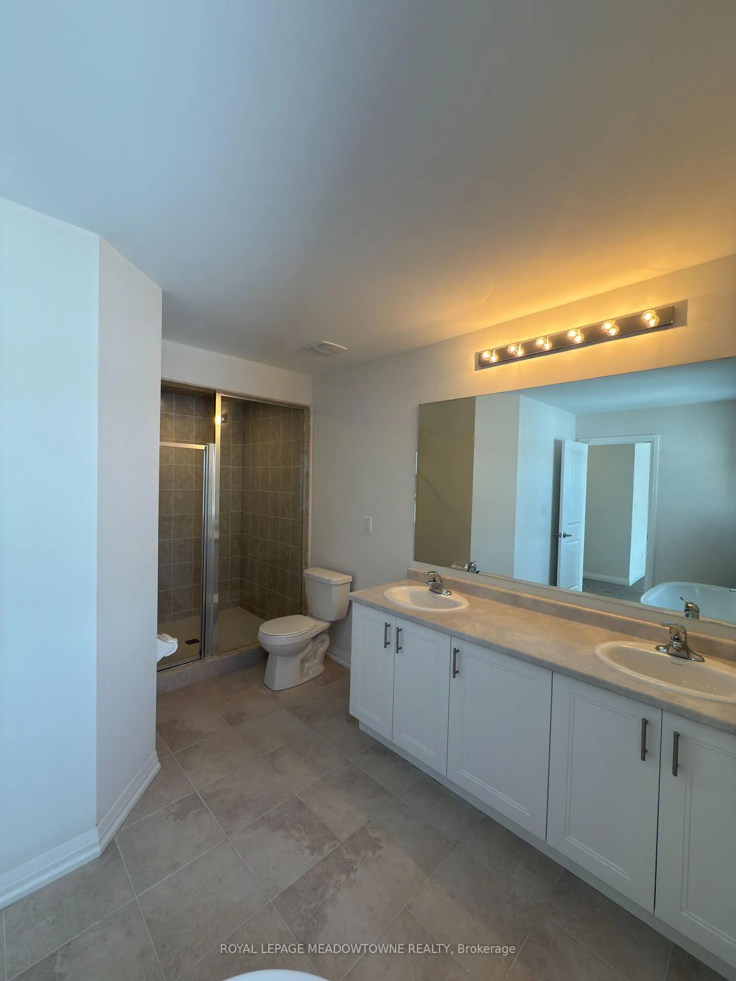 Photo 14 of 180 Union Boulevard, Wasaga Beach — HOMEH