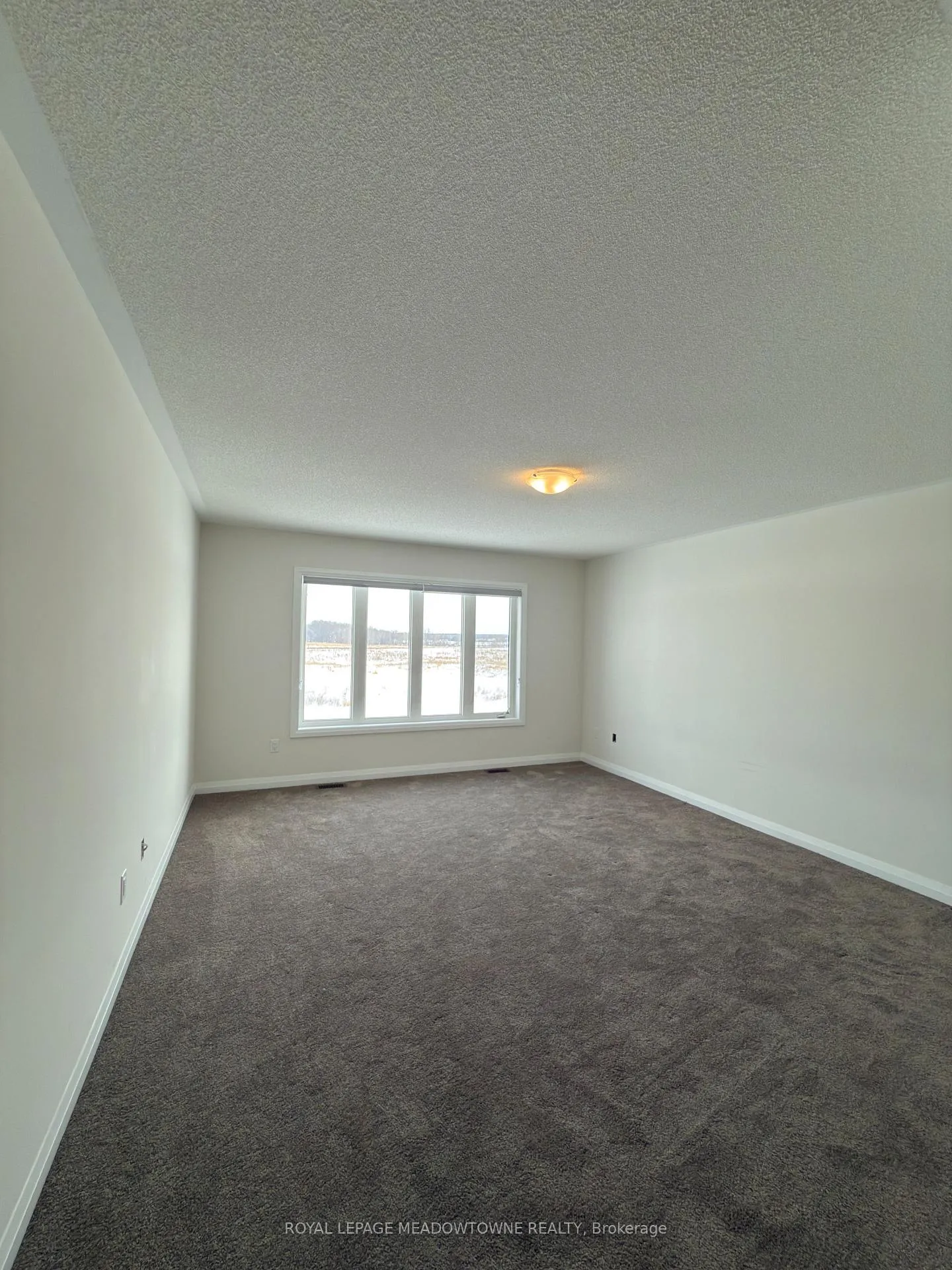 Photo 17 of 180 Union Boulevard, Wasaga Beach — HOMEH