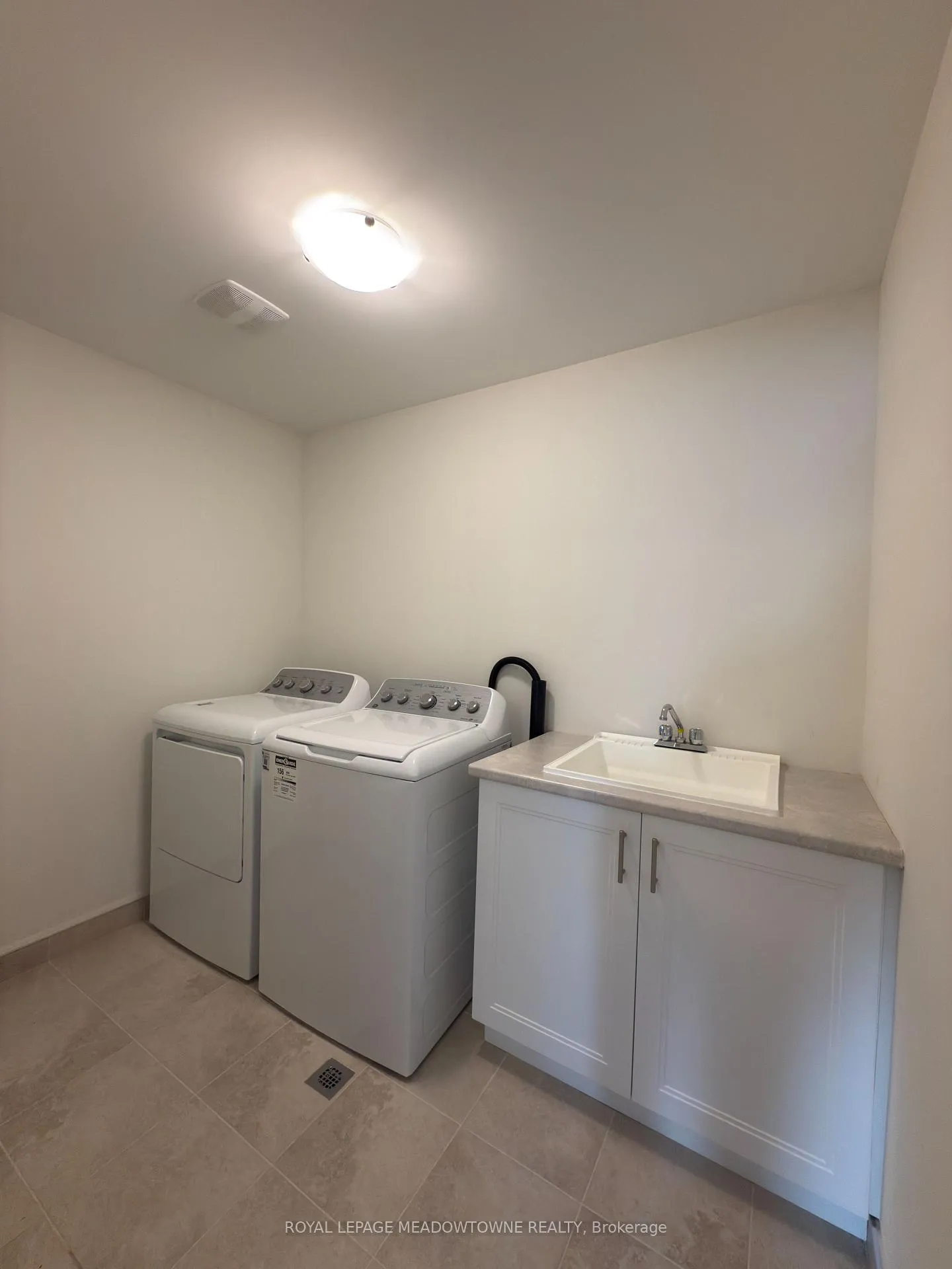 Photo 21 of 180 Union Boulevard, Wasaga Beach — HOMEH