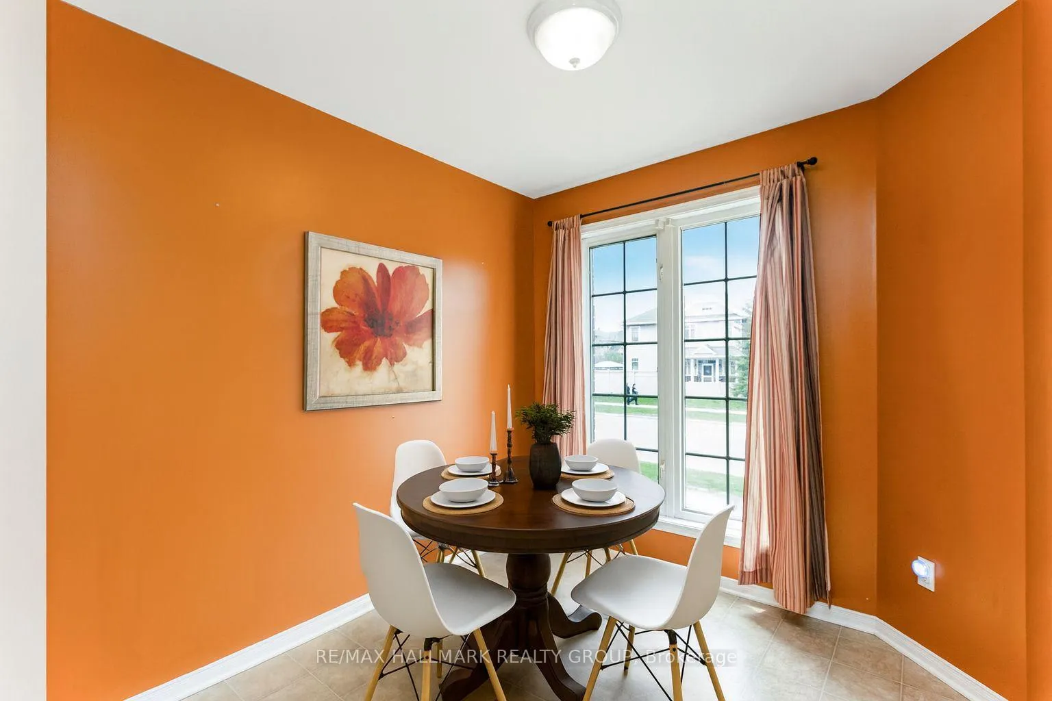 Photo 5 of 896 Longfields Drive, Ottawa, Barrhaven - Longfields — HOMEH
