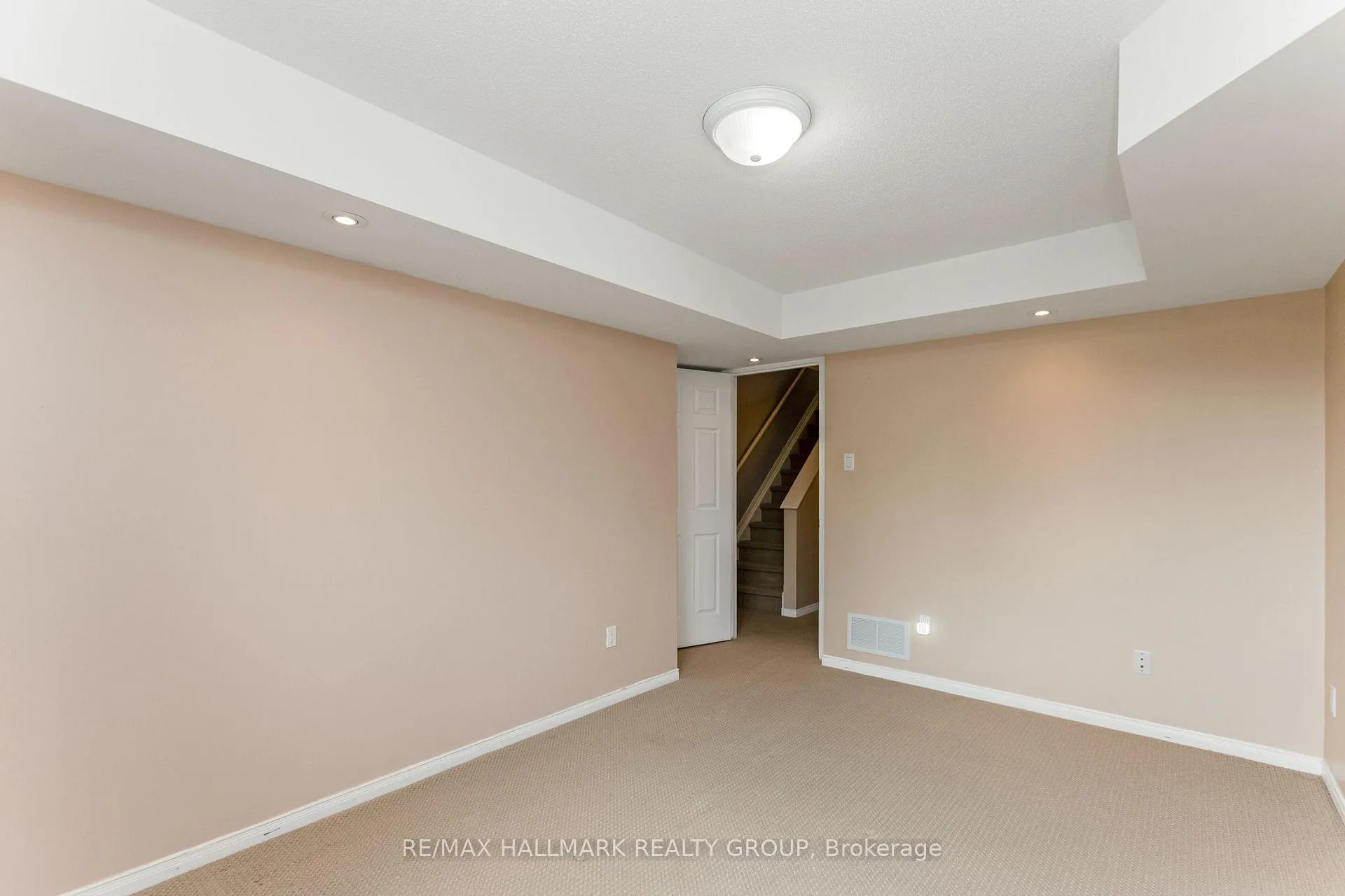 Photo 21 of 896 Longfields Drive, Ottawa, Barrhaven - Longfields — HOMEH