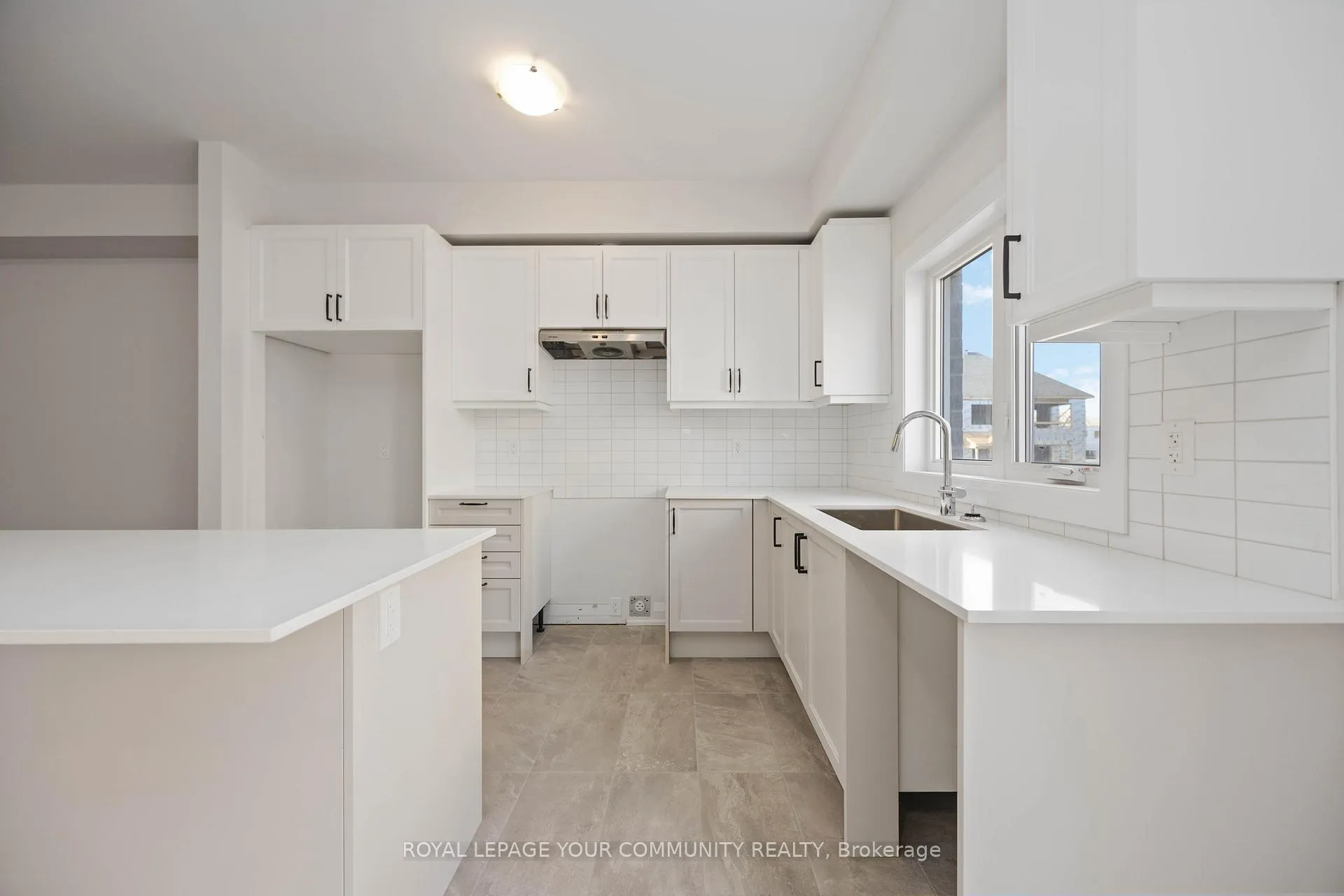 Photo 12 of 142 Seguin Street, Richmond Hill, Oak Ridges — HOMEH