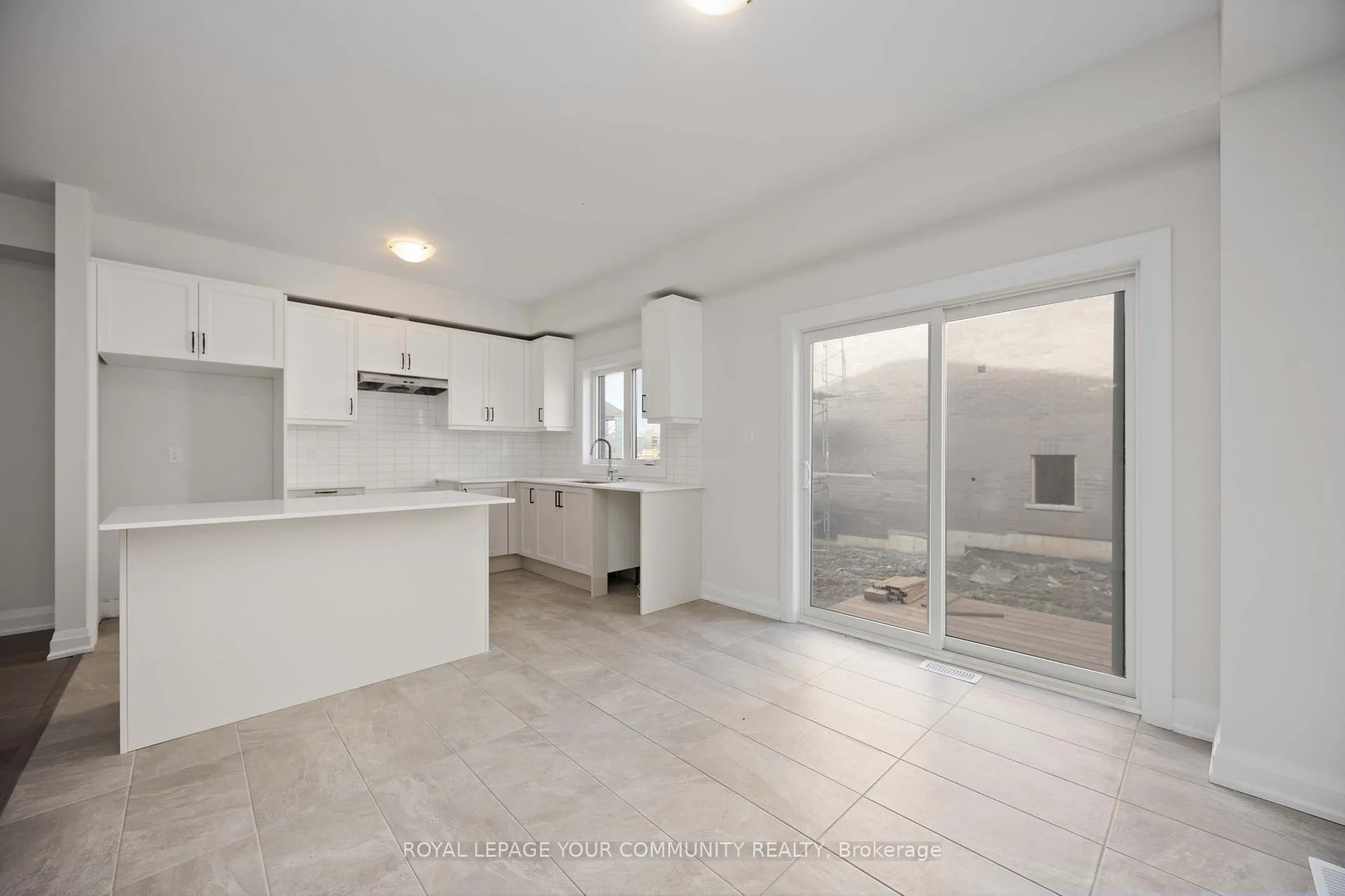 Photo 15 of 142 Seguin Street, Richmond Hill, Oak Ridges — HOMEH