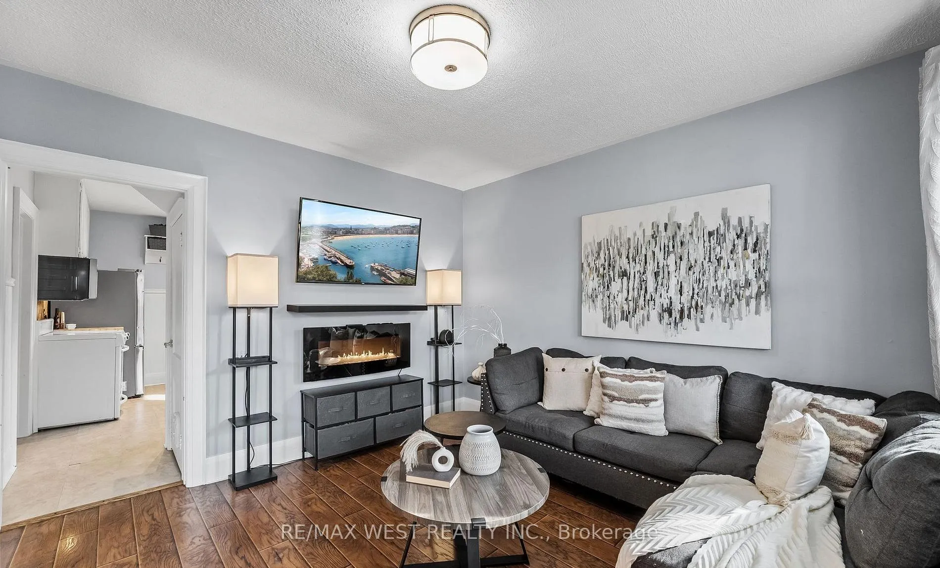 Photo 7 of 253 Ritson Road, Oshawa, Central — HOMEH