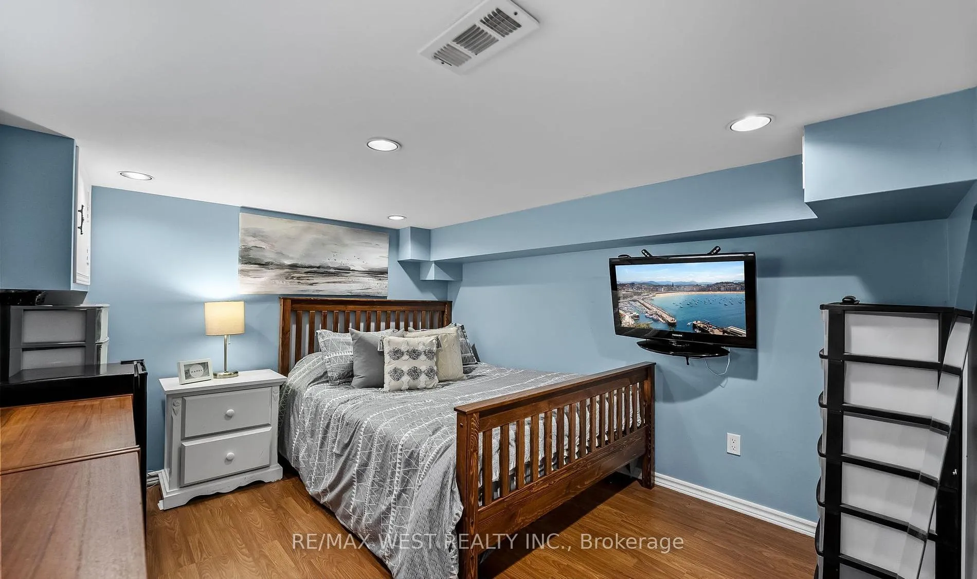 Photo 27 of 253 Ritson Road, Oshawa, Central — HOMEH