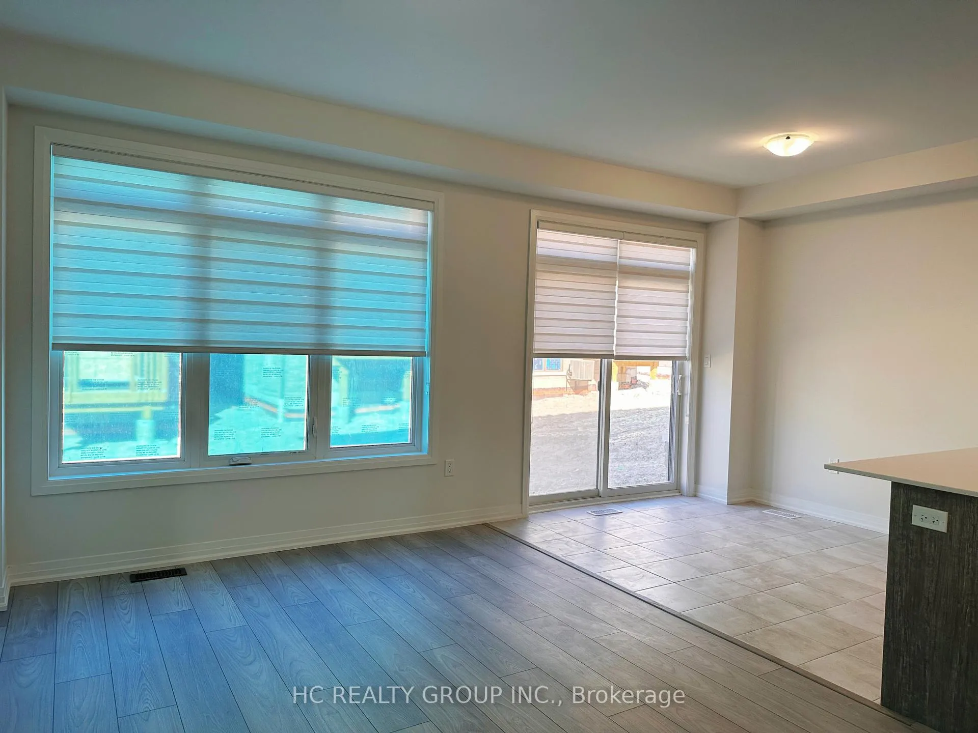 Photo 3 of 1018 Valhalla Terrace, Pickering, Rural Pickering — HOMEH