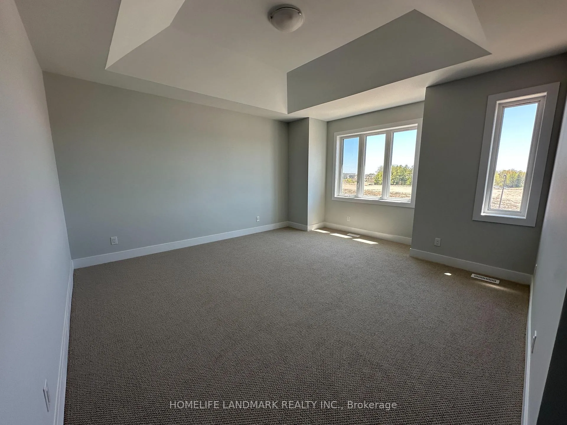 Photo 17 of 23 Nanhai Avenue, Markham, Angus Glen — HOMEH