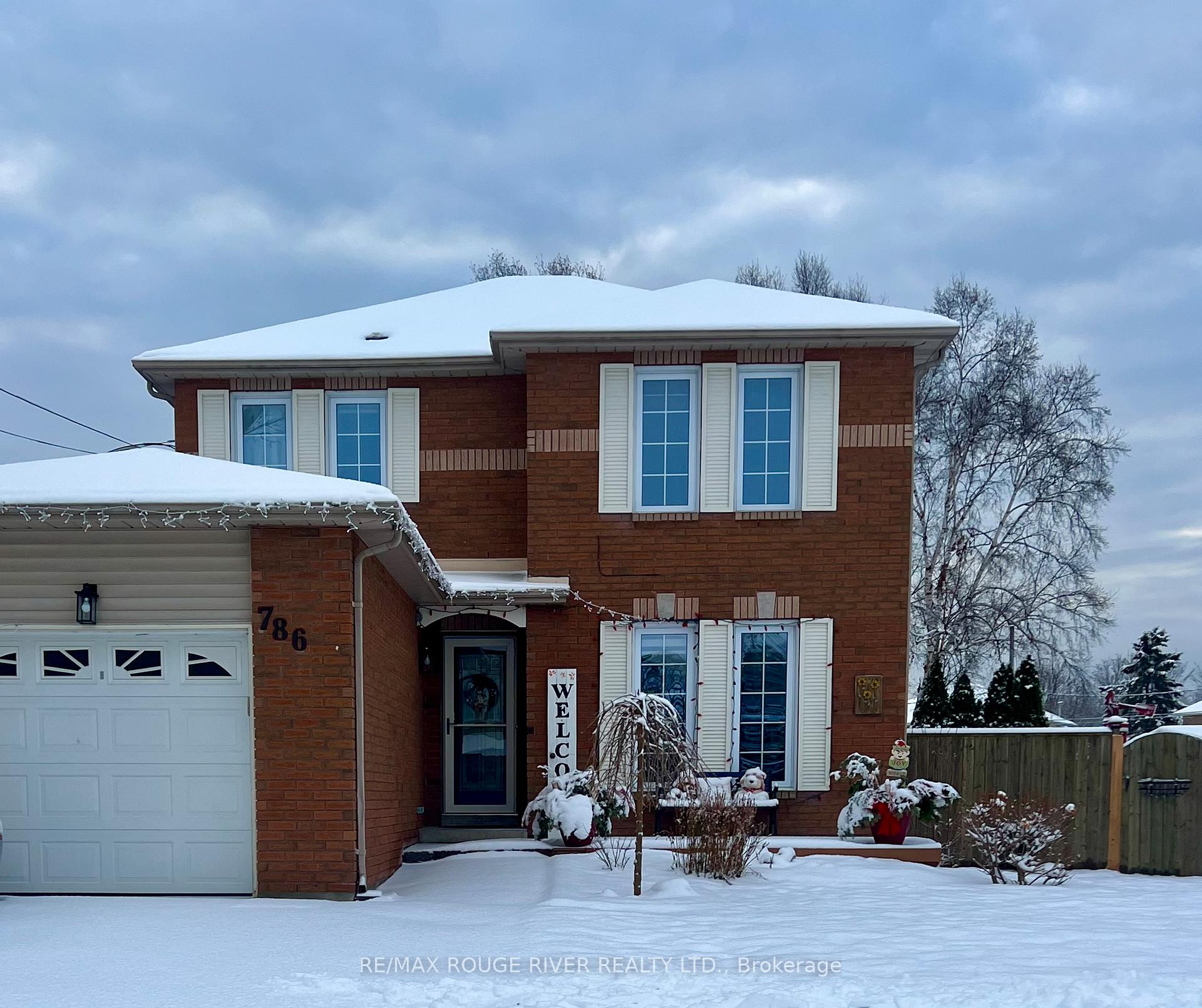 Front of 786 Beatty Crescent