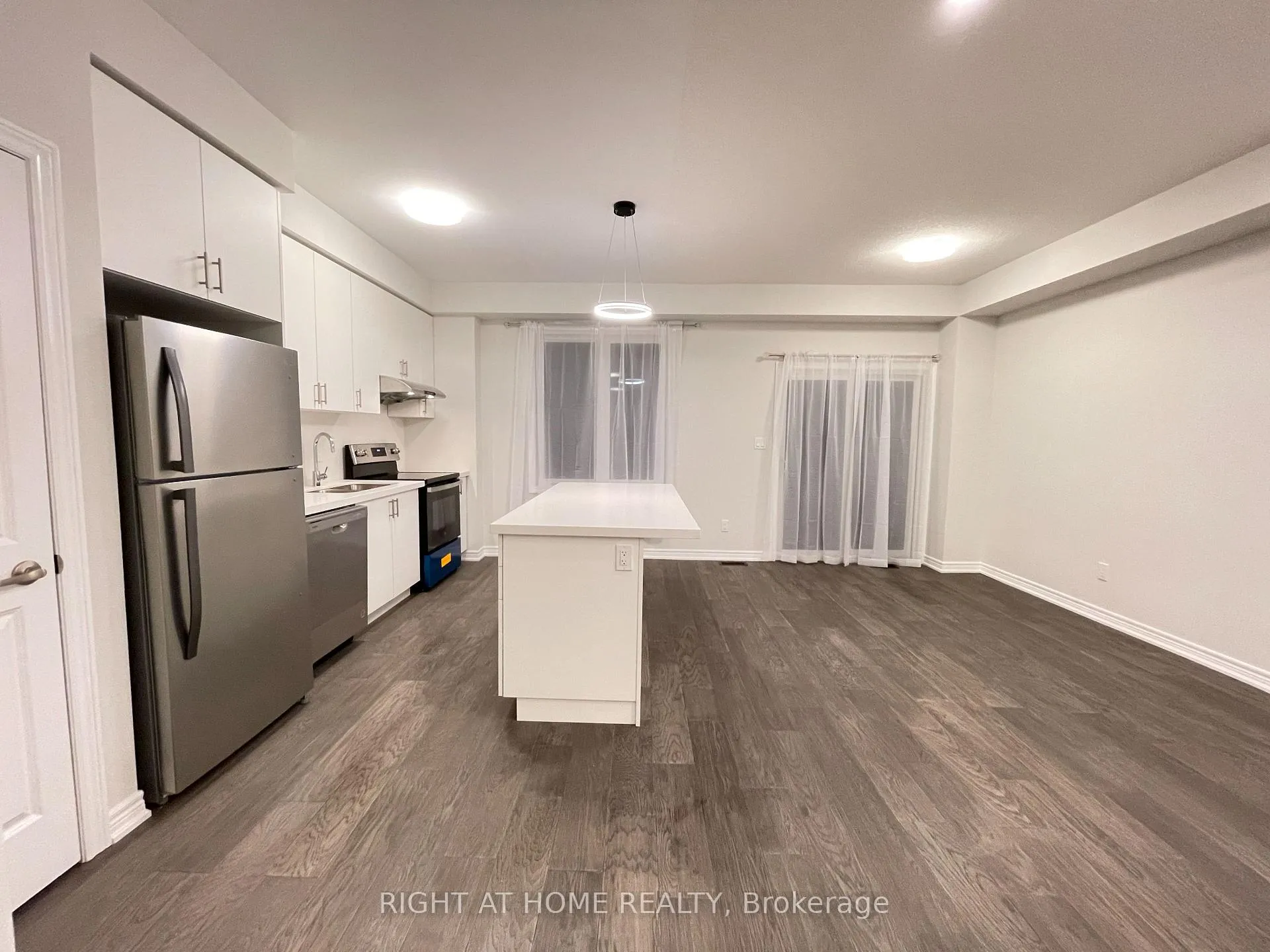 Photo 1 of 26 Vickers Road, Hamilton, Hill Park — HOMEH