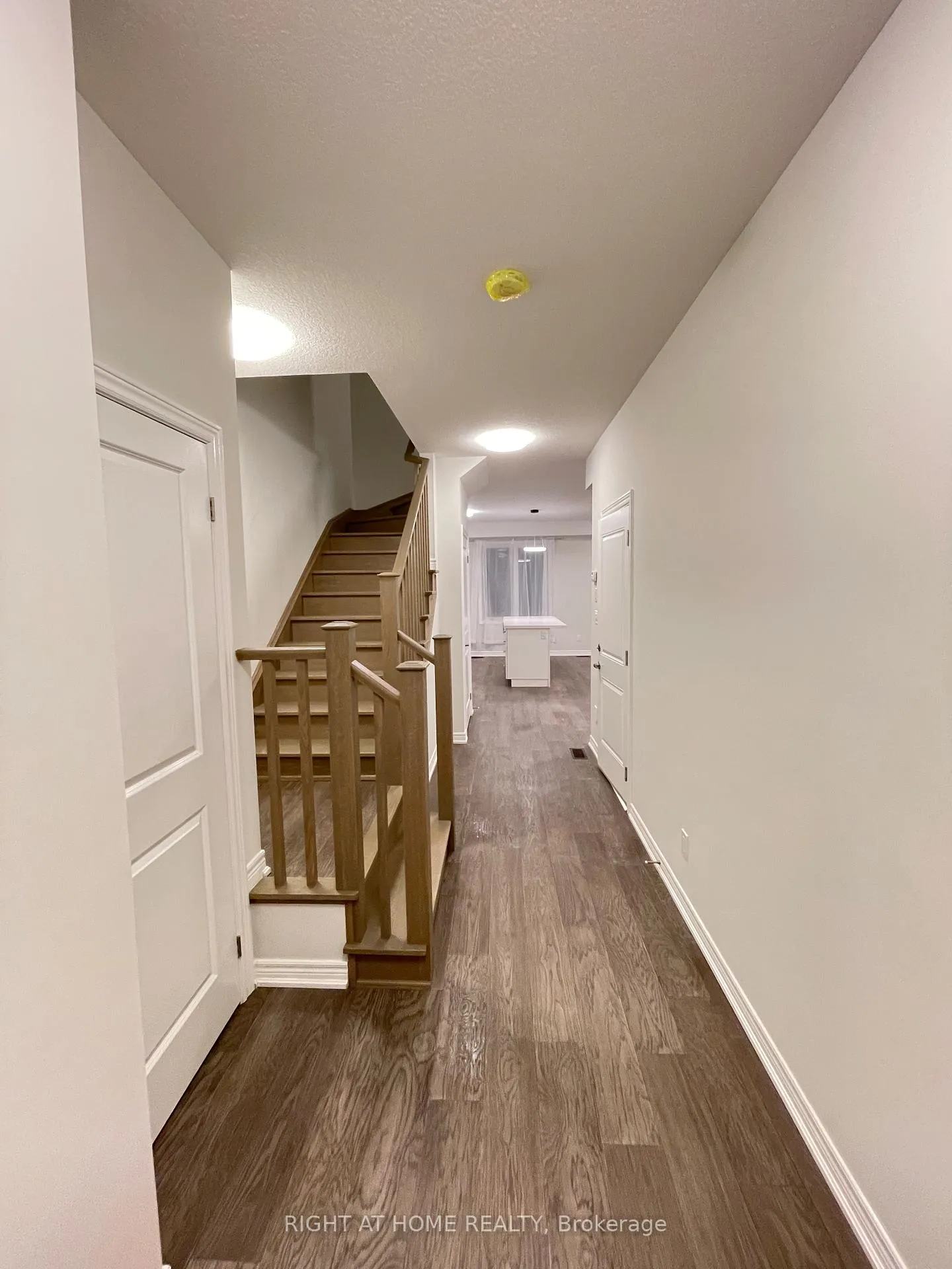 Photo 3 of 26 Vickers Road, Hamilton, Hill Park — HOMEH
