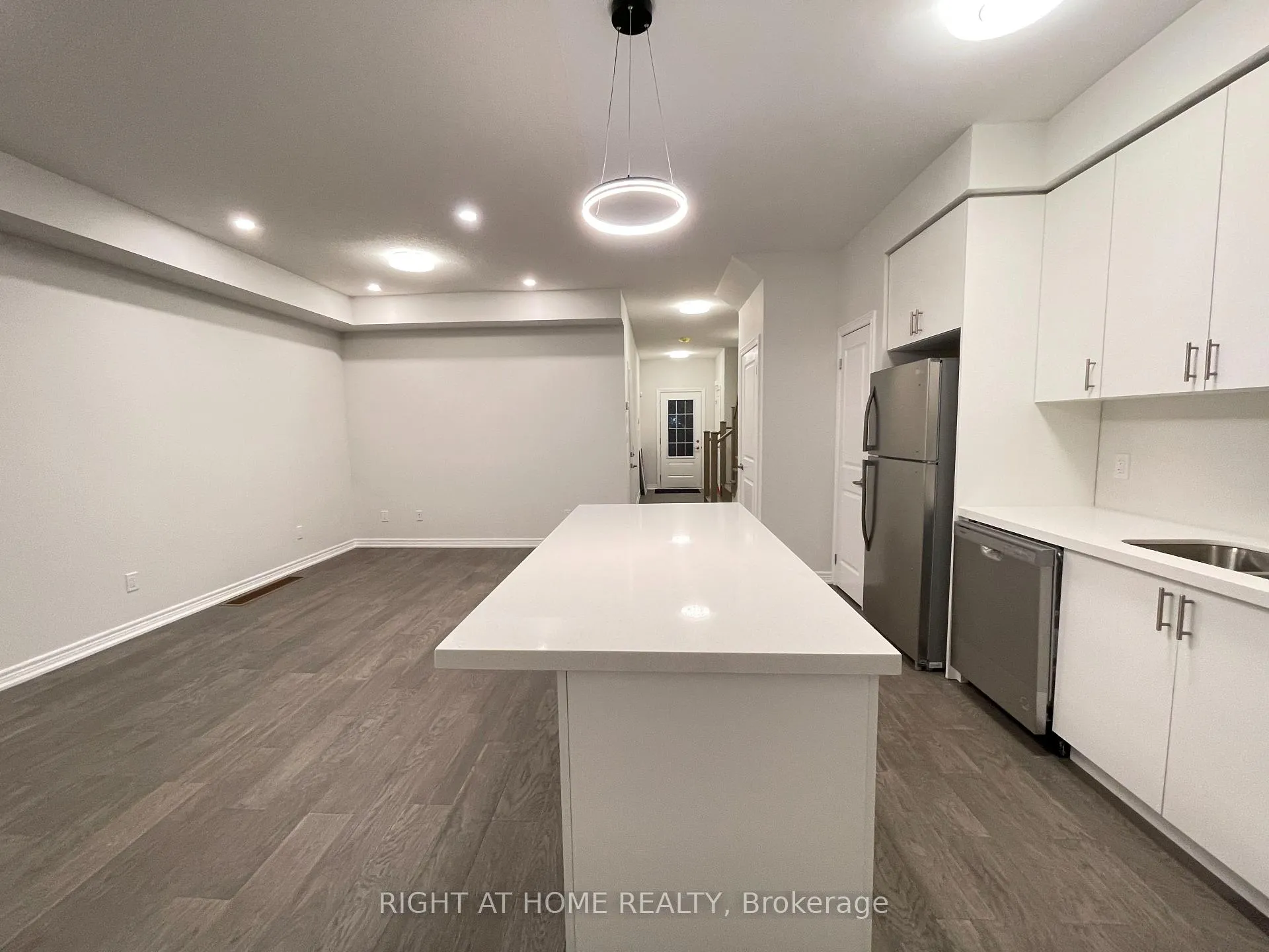 Photo 6 of 26 Vickers Road, Hamilton, Hill Park — HOMEH