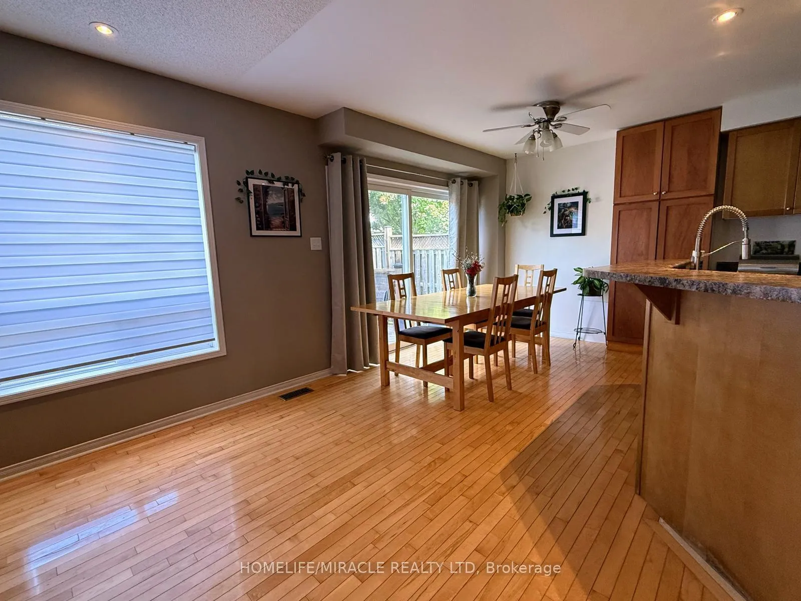 Photo 7 of 17 Bonnette Street, Halton Hills, Acton — HOMEH