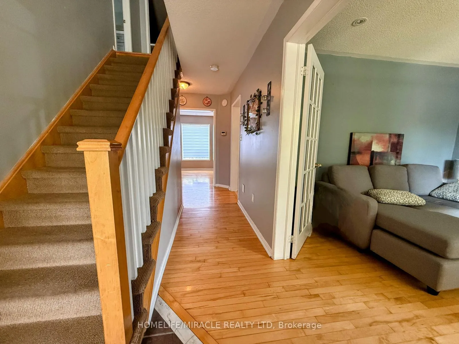 Photo 11 of 17 Bonnette Street, Halton Hills, Acton — HOMEH