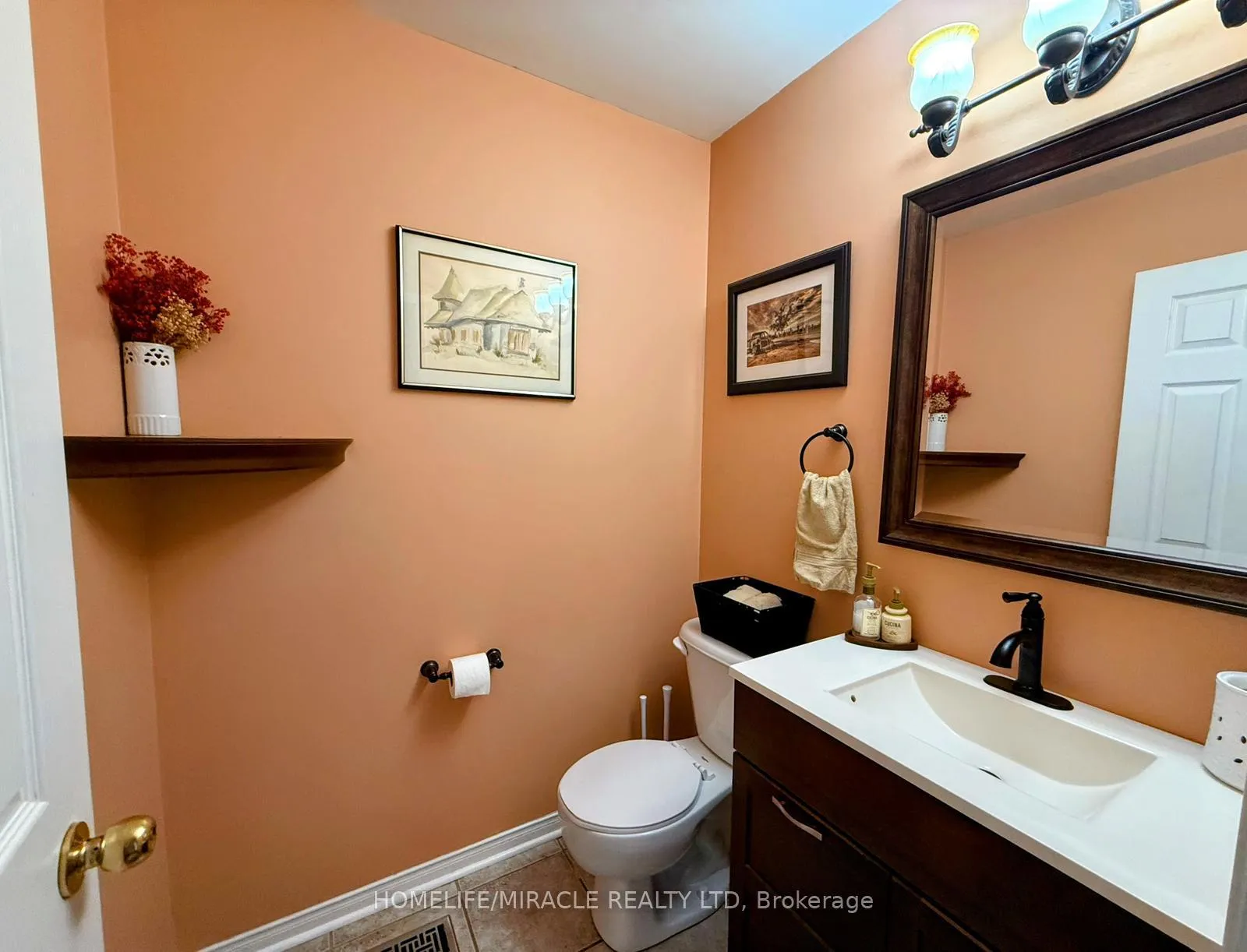 Photo 20 of 17 Bonnette Street, Halton Hills, Acton — HOMEH