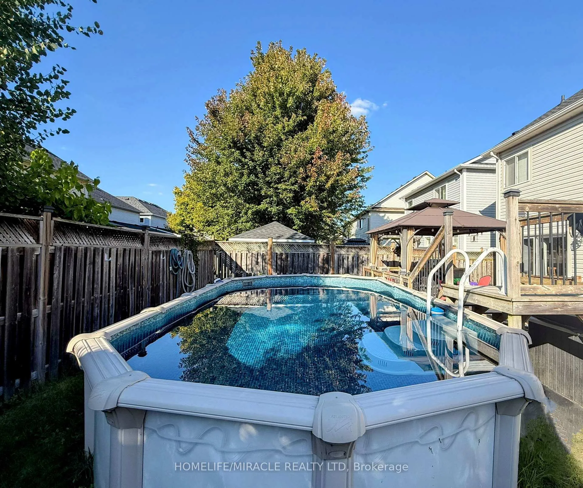 Photo 22 of 17 Bonnette Street, Halton Hills, Acton — HOMEH