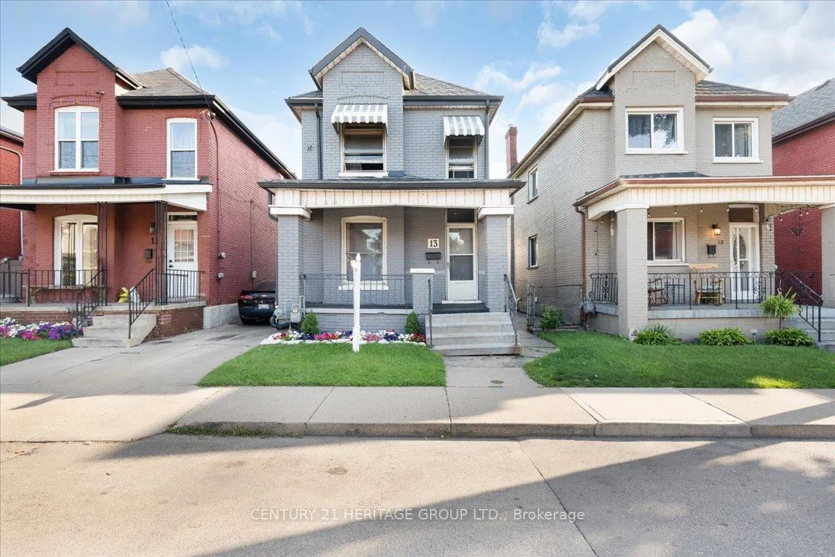 Photo 1 of 13 Clinton Street, Hamilton, Stipley — HOMEH