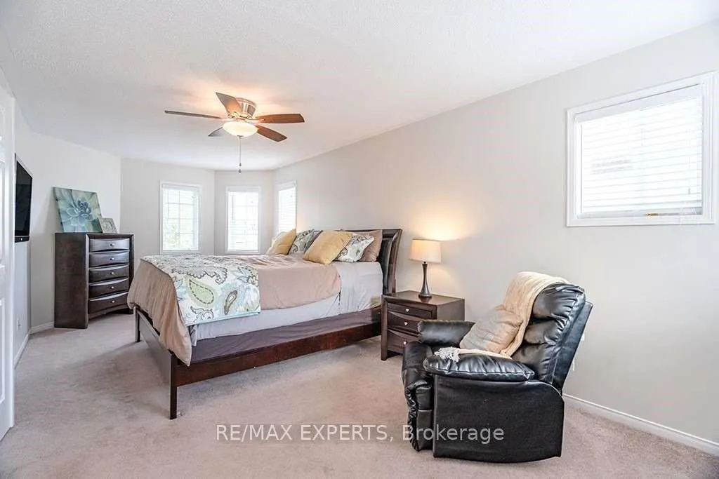 Photo 6 of 153 Loon Avenue, Barrie, Painswick South — HOMEH