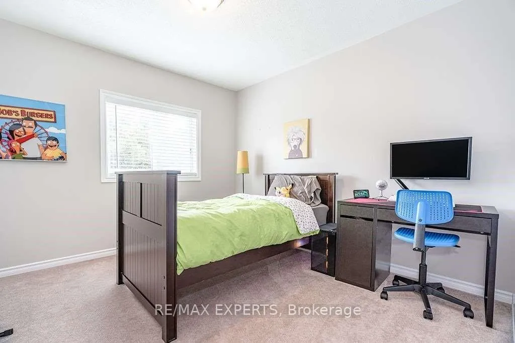 Photo 9 of 153 Loon Avenue, Barrie, Painswick South — HOMEH