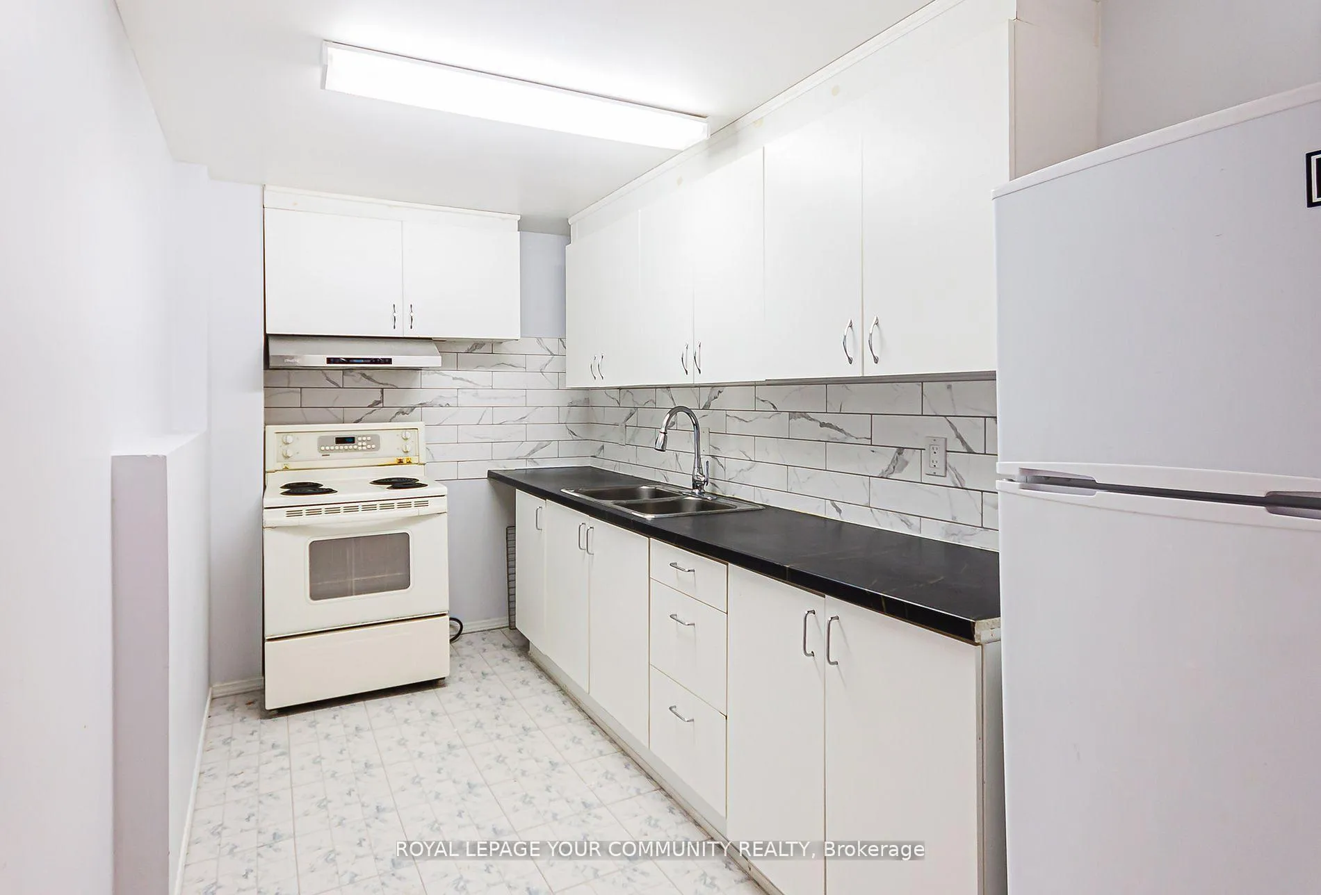 Photo 11 of Unit Bsmt, 19 Boyes Court, Ajax, Northwest Ajax — HOMEH