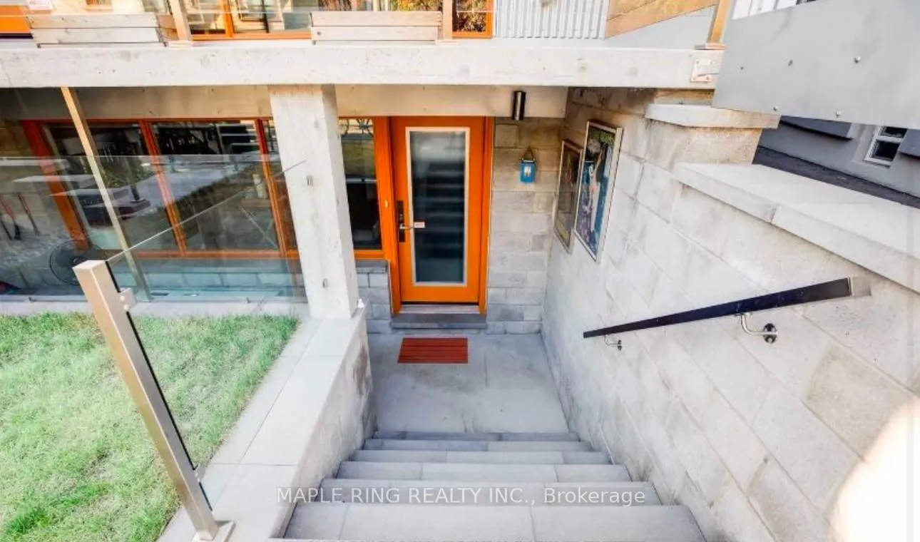 Photo 2 of Unit Lower, 14 Wyndham Street, Toronto, Little Portugal — HOMEH