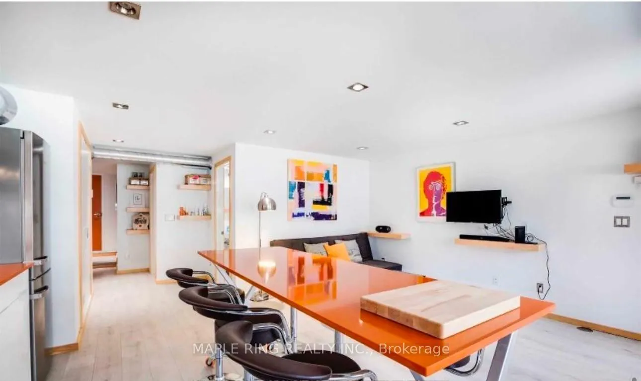 Photo 6 of Unit Lower, 14 Wyndham Street, Toronto, Little Portugal — HOMEH