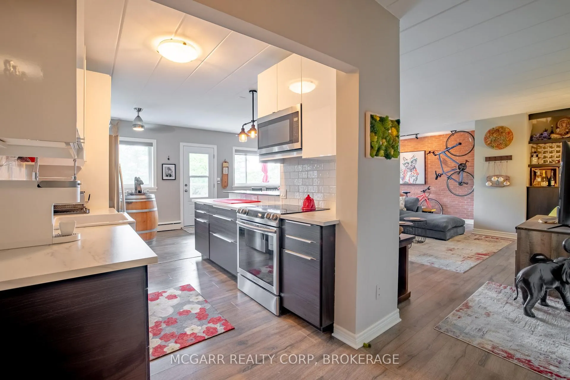Photo 9 of Unit 503, 14 Norris Place, St. Catharines, Downtown — HOMEH