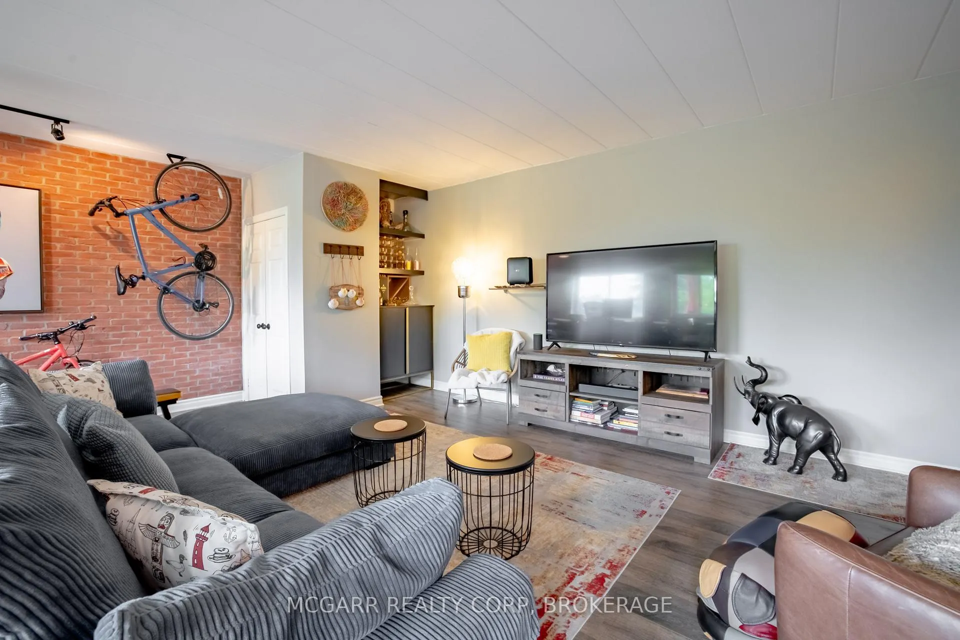 Photo 20 of Unit 503, 14 Norris Place, St. Catharines, Downtown — HOMEH