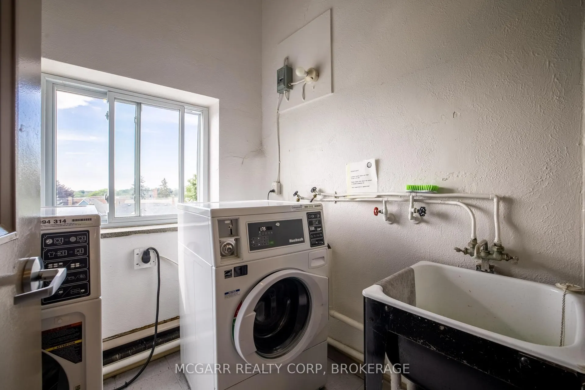 Photo 31 of Unit 503, 14 Norris Place, St. Catharines, Downtown — HOMEH