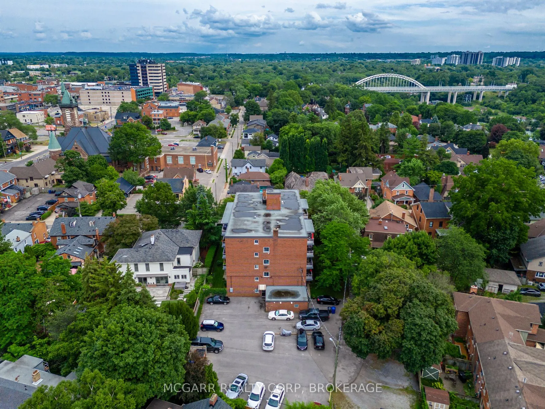 Photo 33 of Unit 503, 14 Norris Place, St. Catharines, Downtown — HOMEH