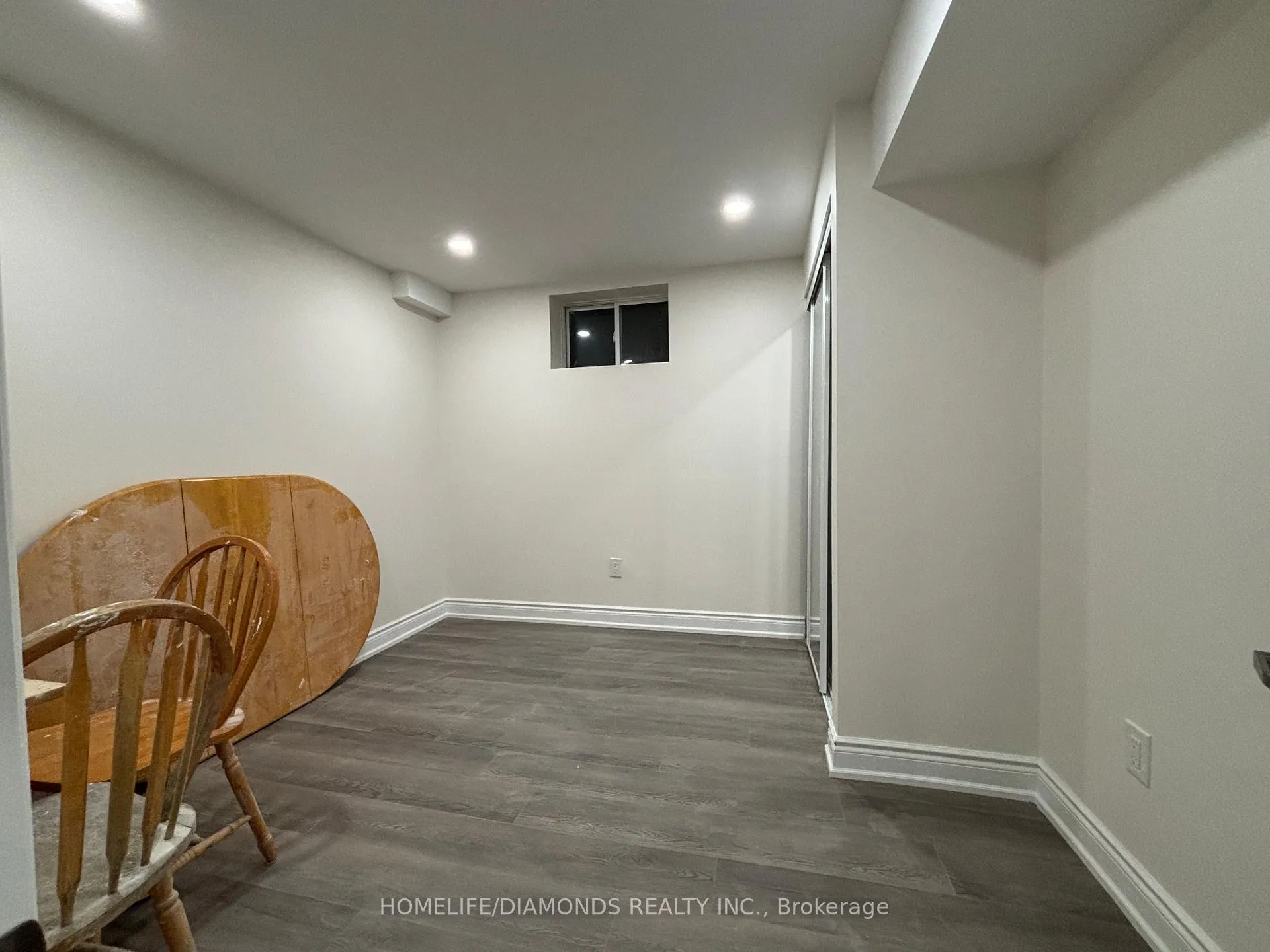 Photo 5 of Unit BSMT, 60 Viger Drive, Welland, N. Welland — HOMEH