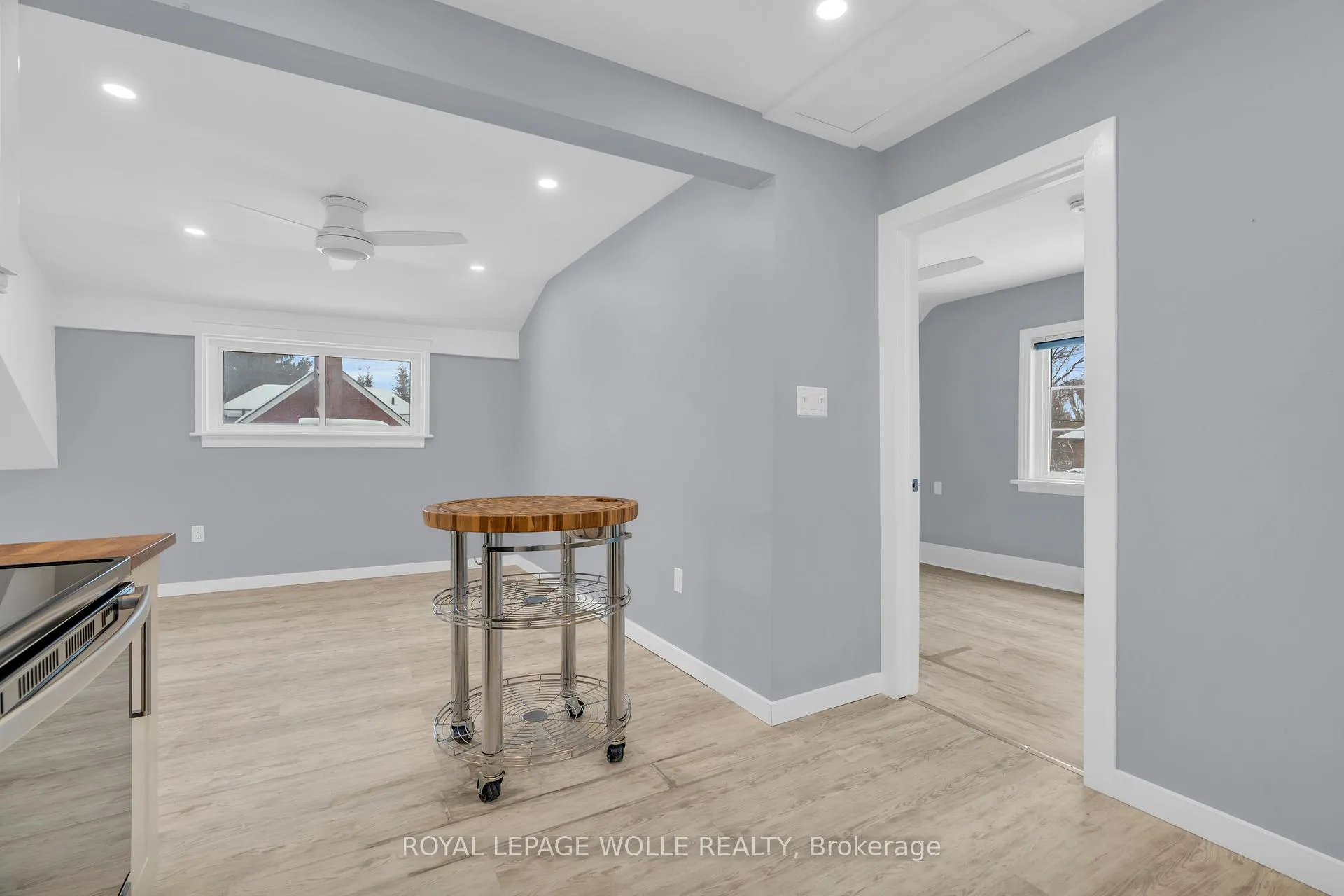 Photo 10 of Unit Upper, 12 Park Street, Kitchener — HOMEH