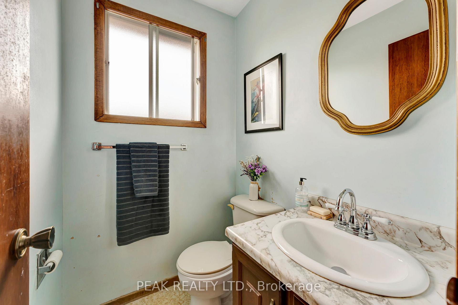 Photo 21 of 25 Trillium Way, Brant, Paris — HOMEH