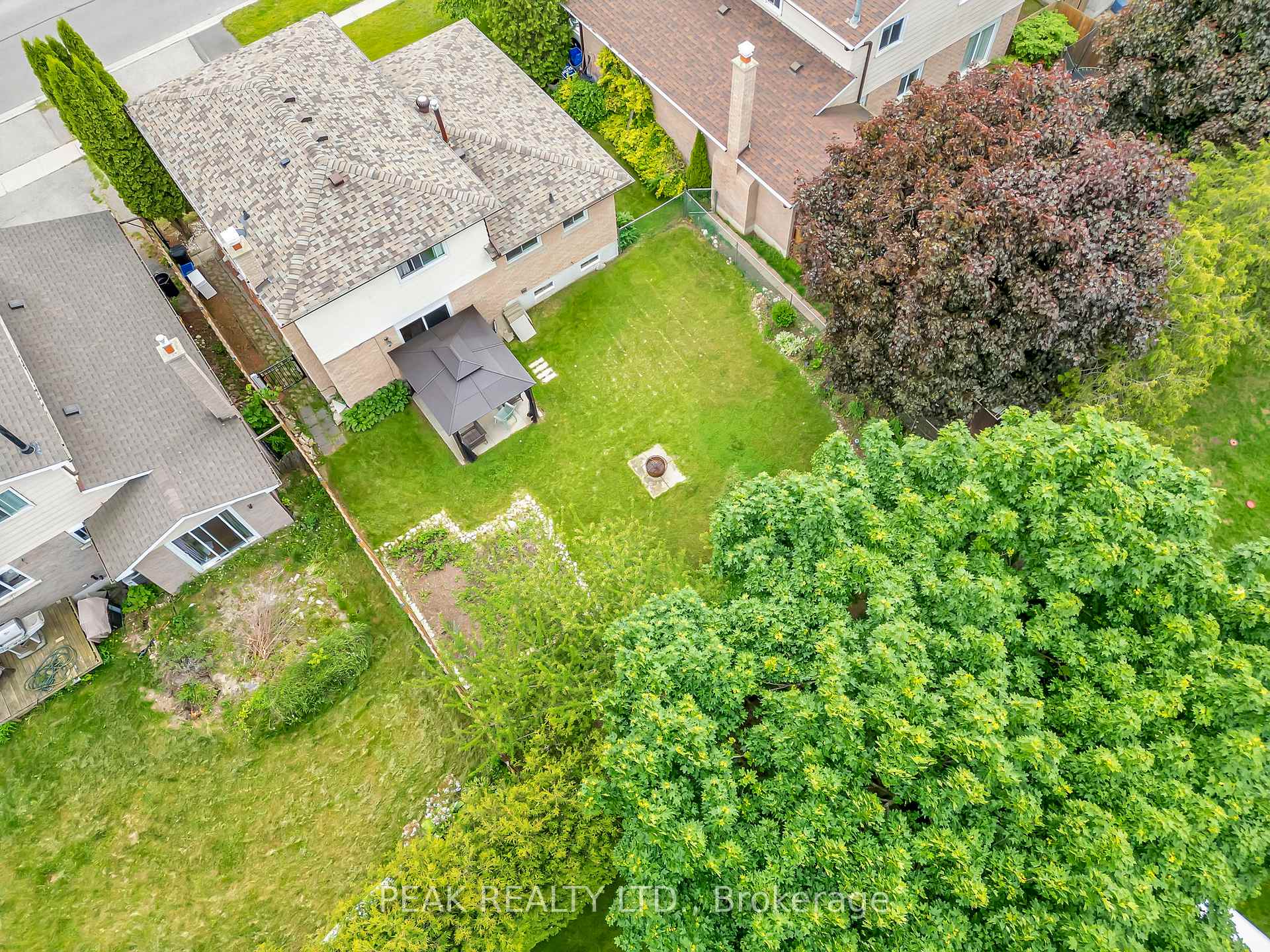 Photo 36 of 25 Trillium Way, Brant, Paris — HOMEH