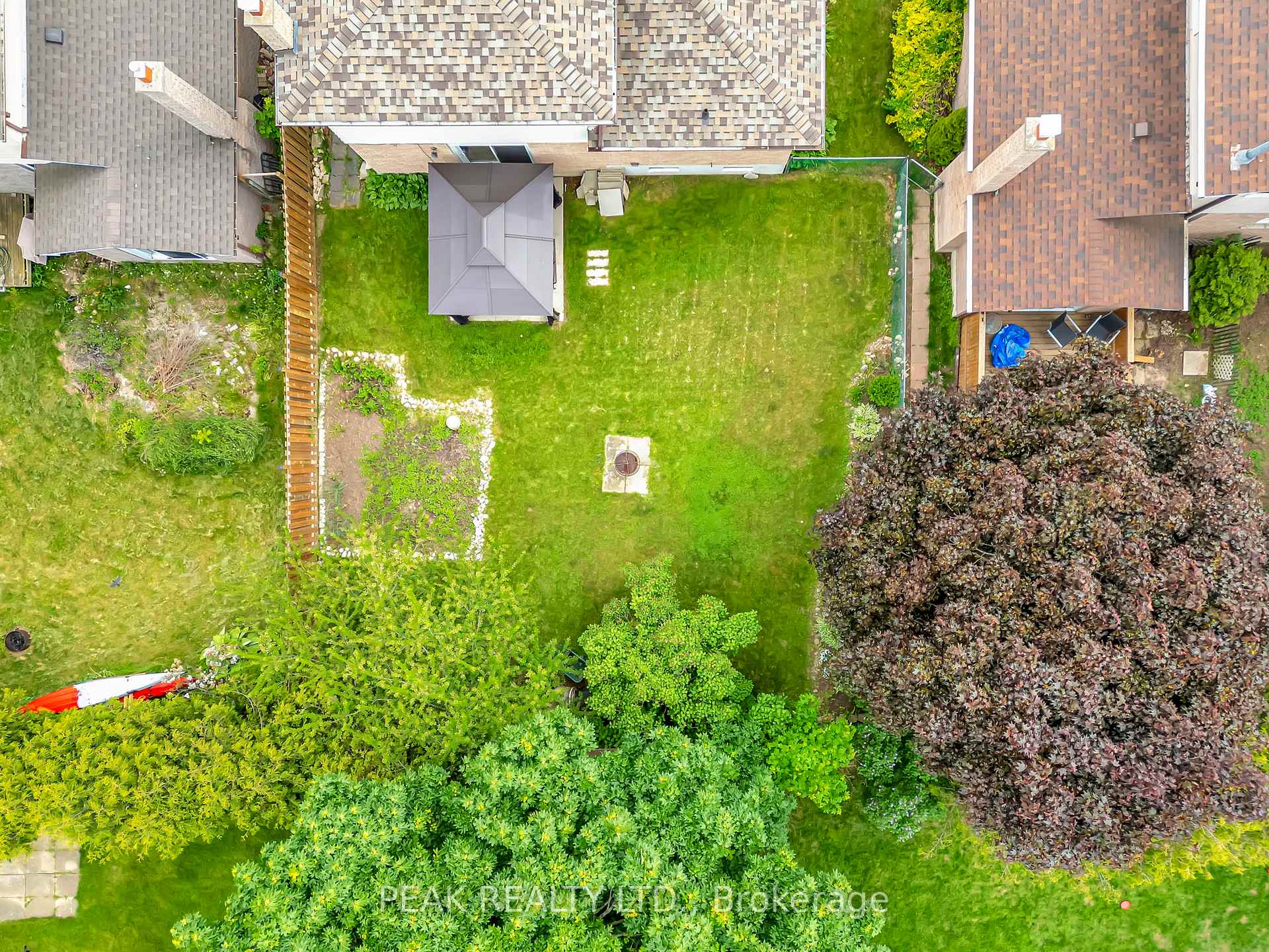 Photo 37 of 25 Trillium Way, Brant, Paris — HOMEH