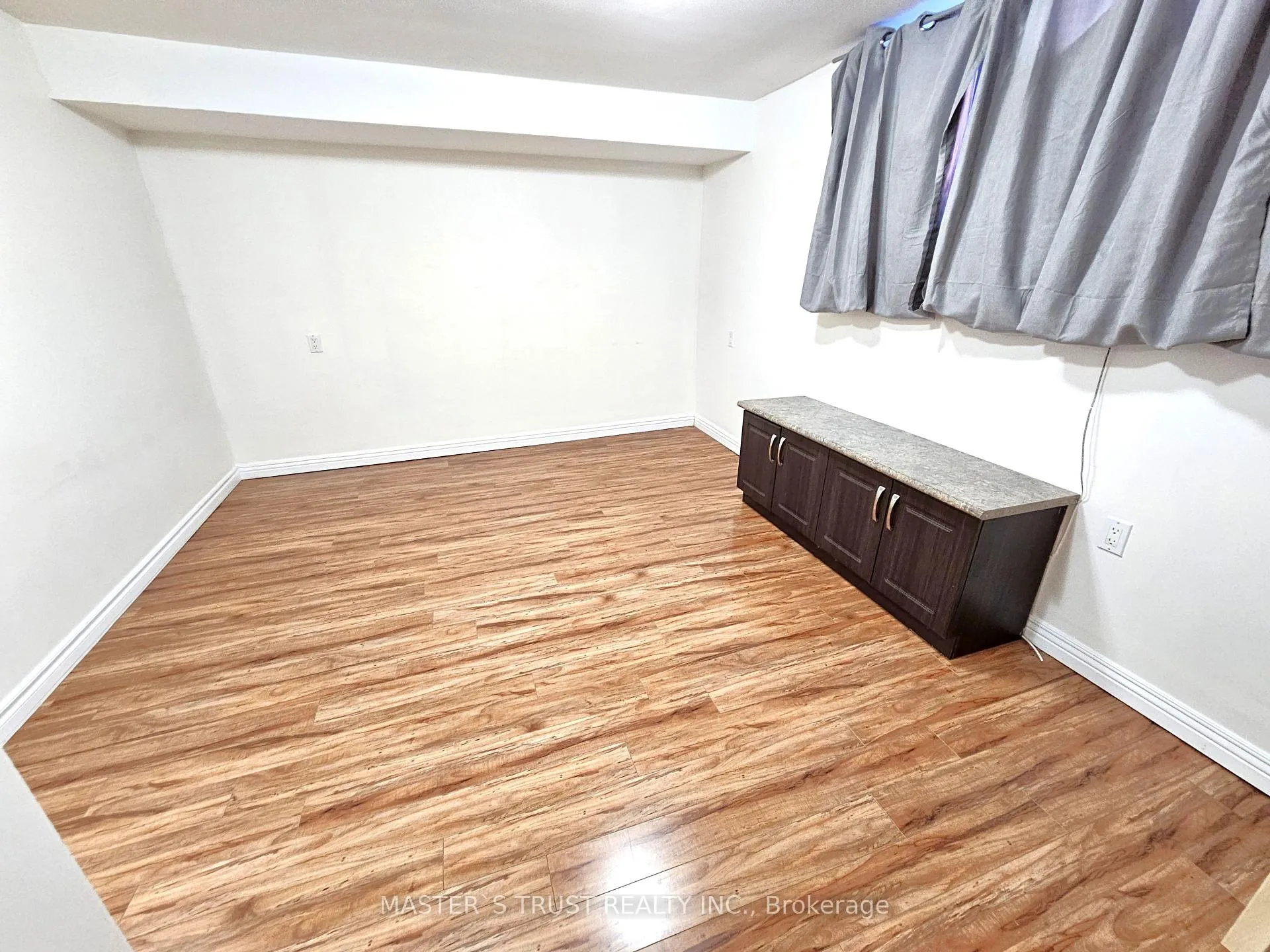 Photo 4 of 185 Simpson Avenue, Toronto, North Riverdale — HOMEH