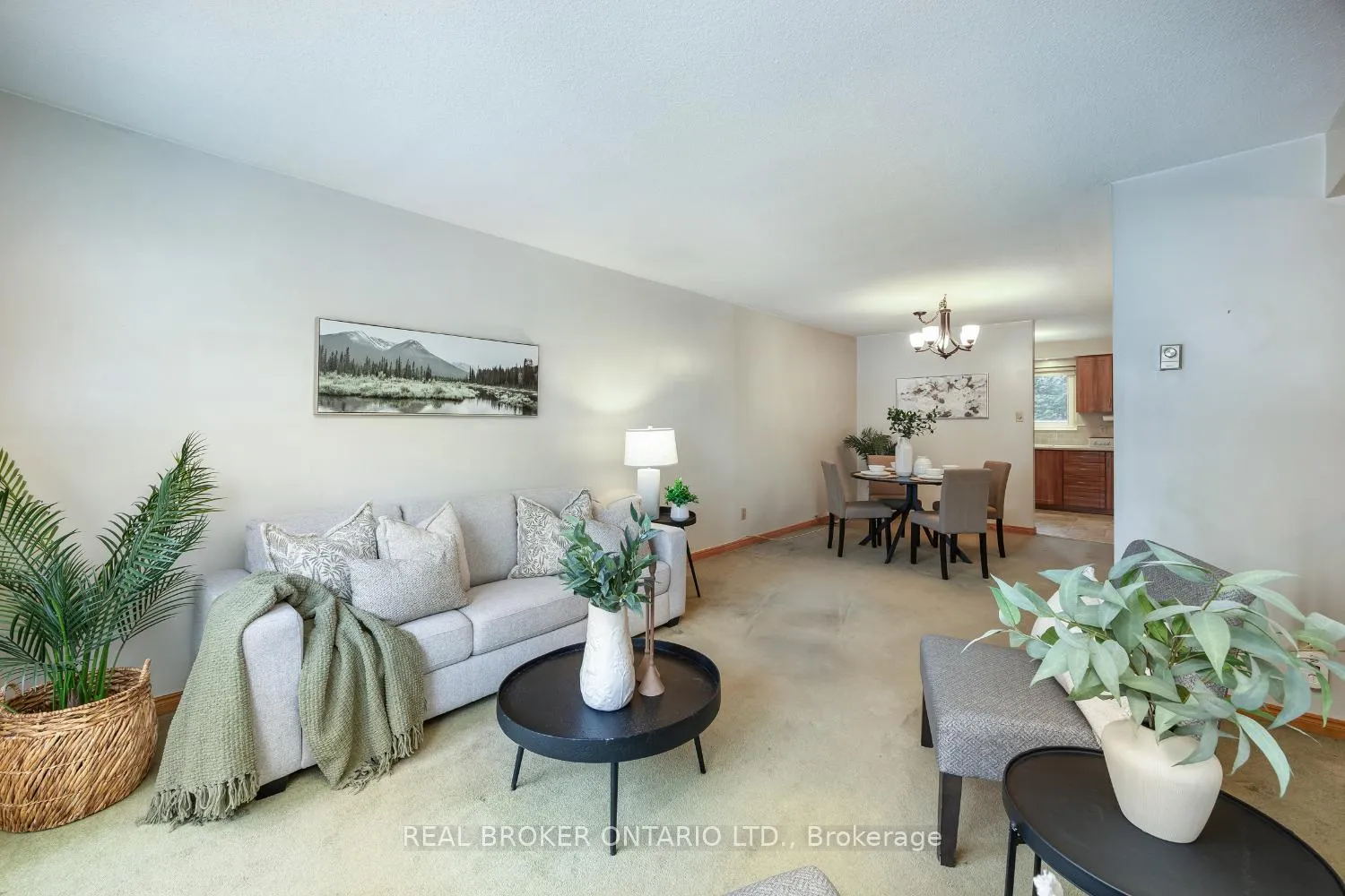 Photo 5 of 37 Macey Court, Ajax, Central West — HOMEH