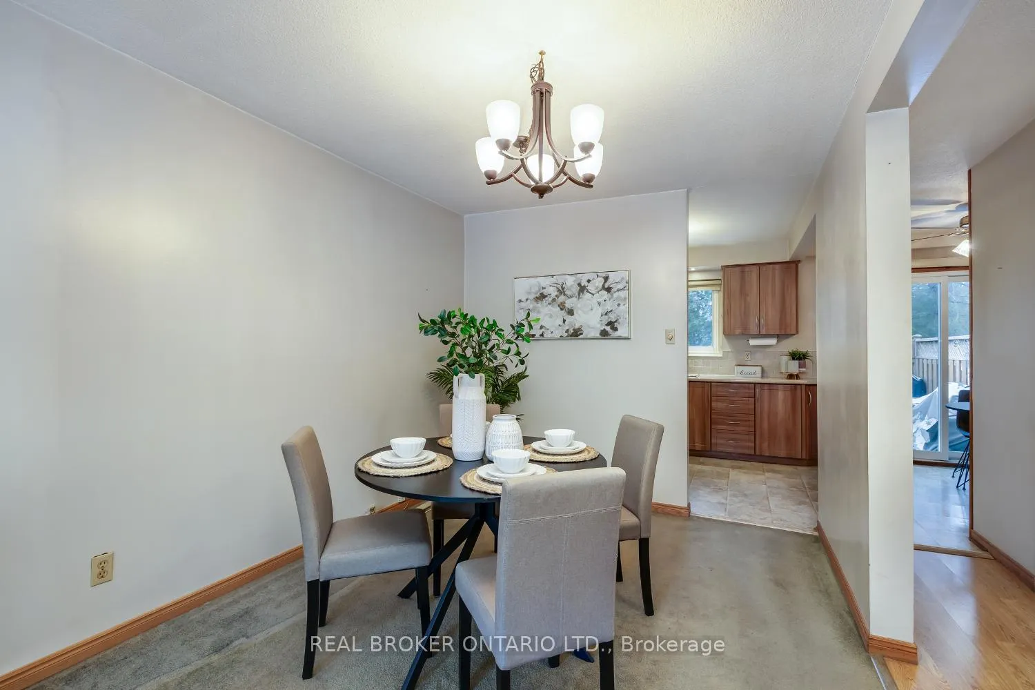 Photo 7 of 37 Macey Court, Ajax, Central West — HOMEH