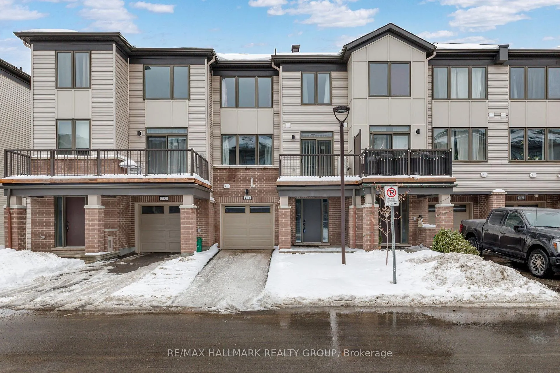 Front of 233 Anyolite Private