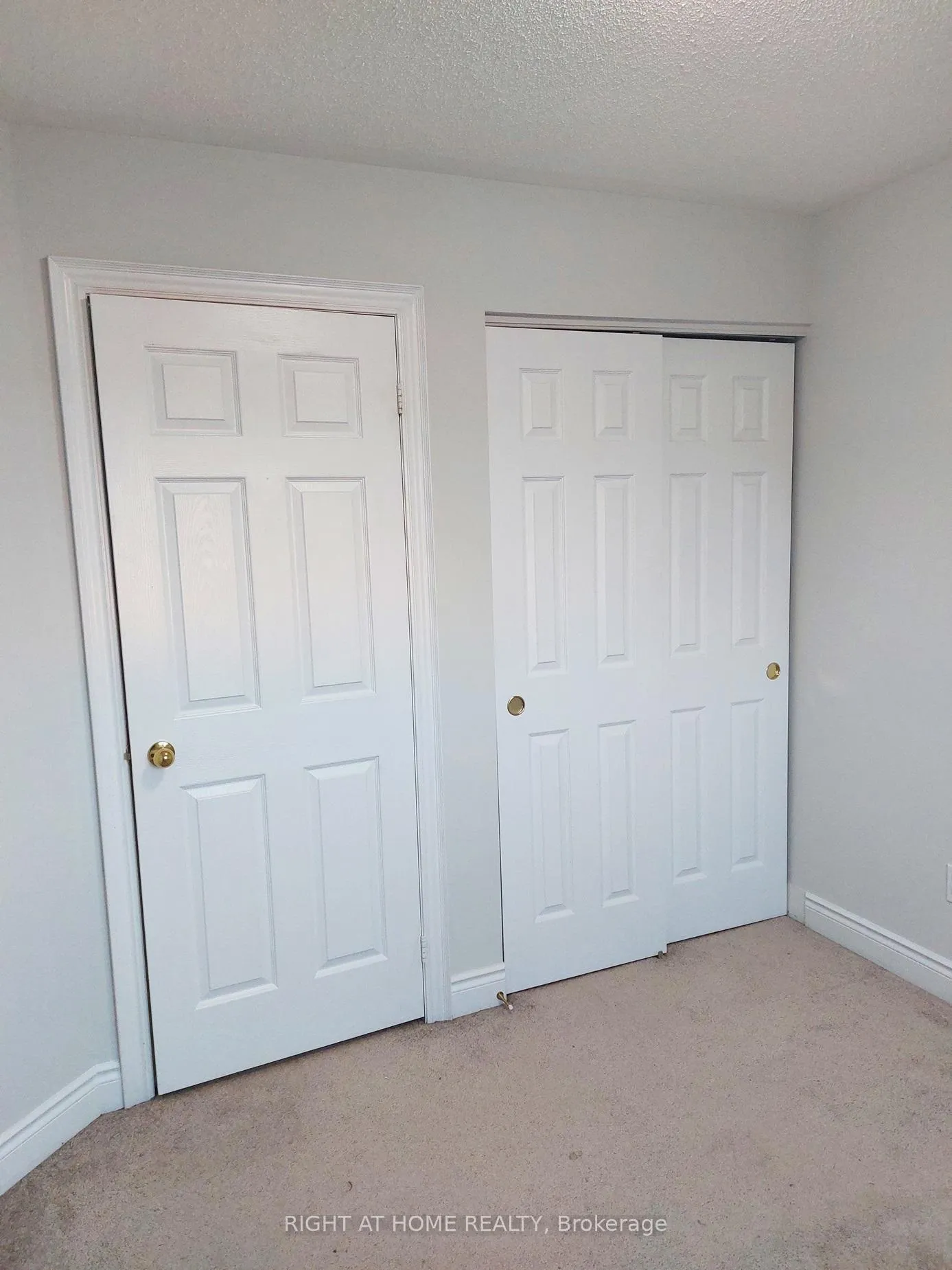 Photo 10 of 19 Peartree Court, Barrie, Allandale — HOMEH