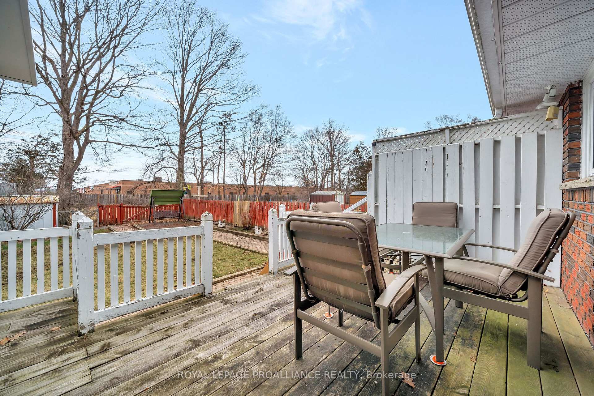 Photo 34 of 26 Harris Crescent, Belleville, Belleville Ward — HOMEH