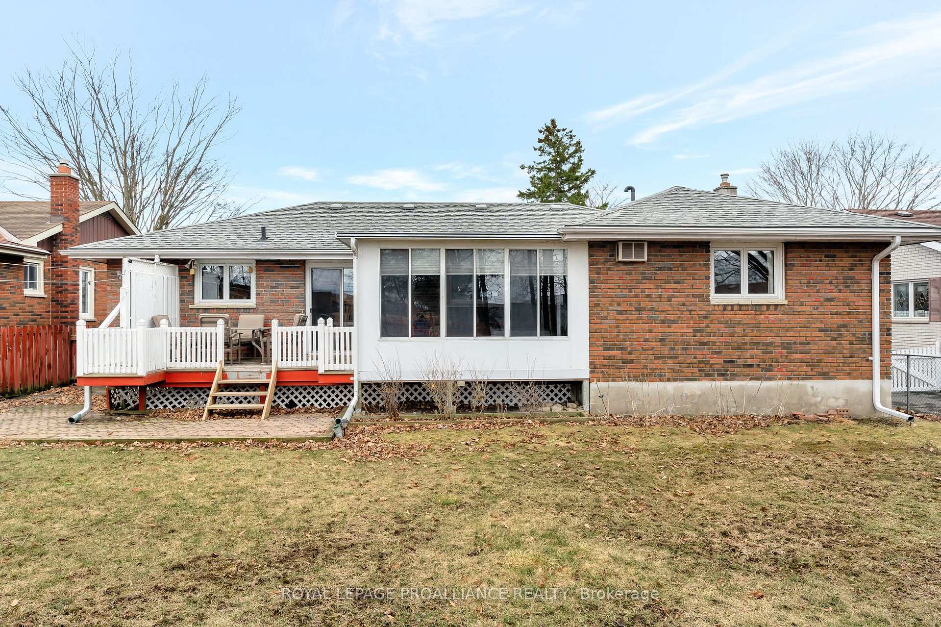 Photo 35 of 26 Harris Crescent, Belleville, Belleville Ward — HOMEH