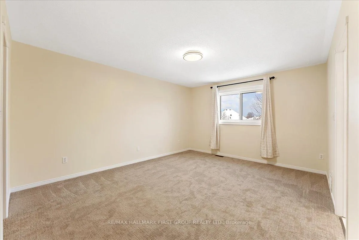 Photo 19 of 34 Inlet Bay Drive, Whitby, Port Whitby — HOMEH