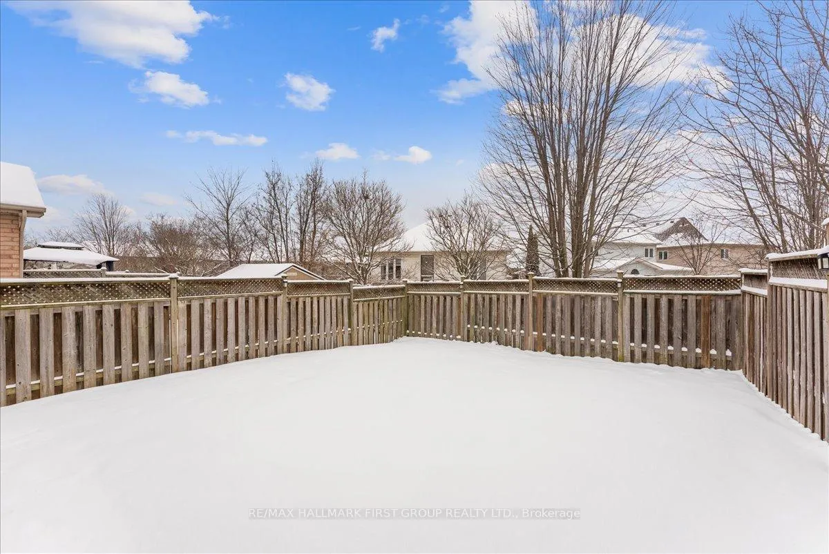 Photo 36 of 34 Inlet Bay Drive, Whitby, Port Whitby — HOMEH