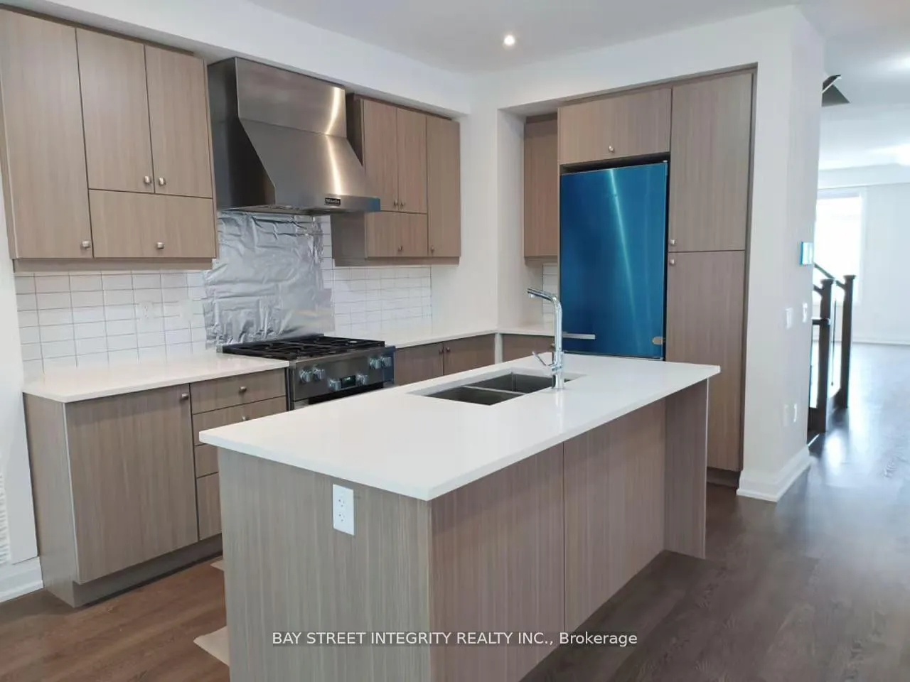 Photo 2 of 61 Harold Lawrie Lane, Markham, Aileen-Willowbrook — HOMEH