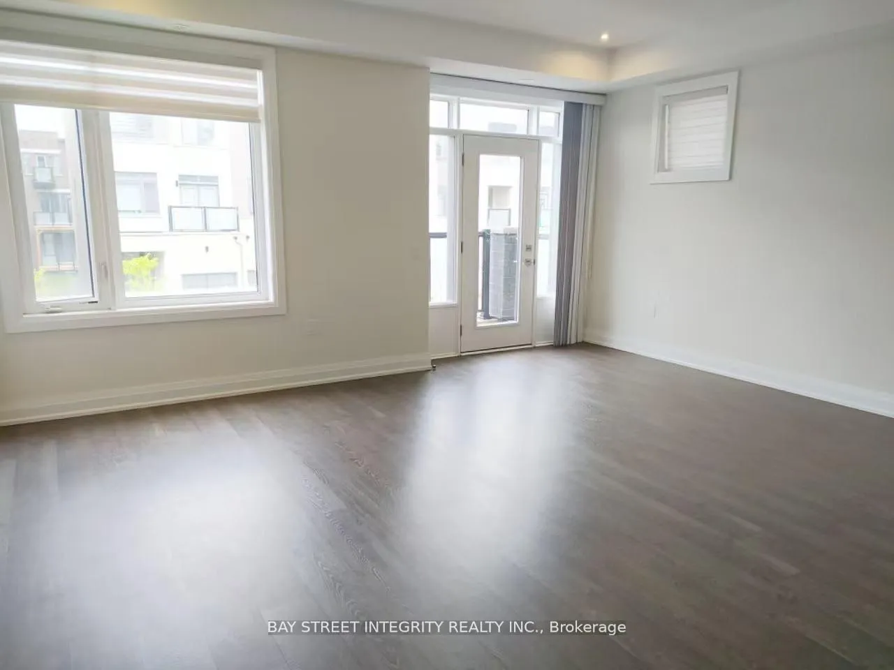Photo 5 of 61 Harold Lawrie Lane, Markham, Aileen-Willowbrook — HOMEH