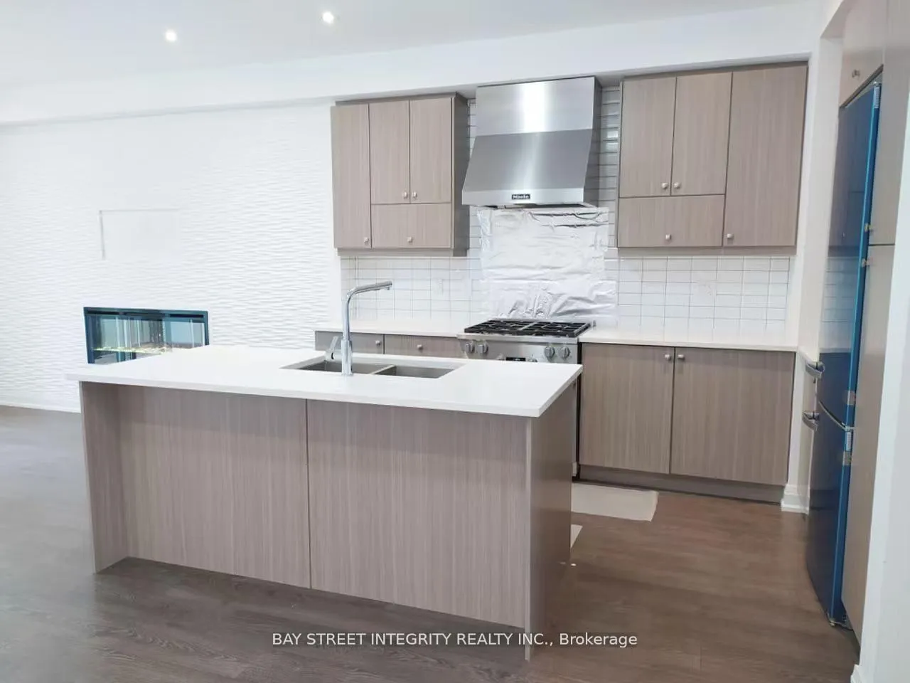 Photo 13 of 61 Harold Lawrie Lane, Markham, Aileen-Willowbrook — HOMEH